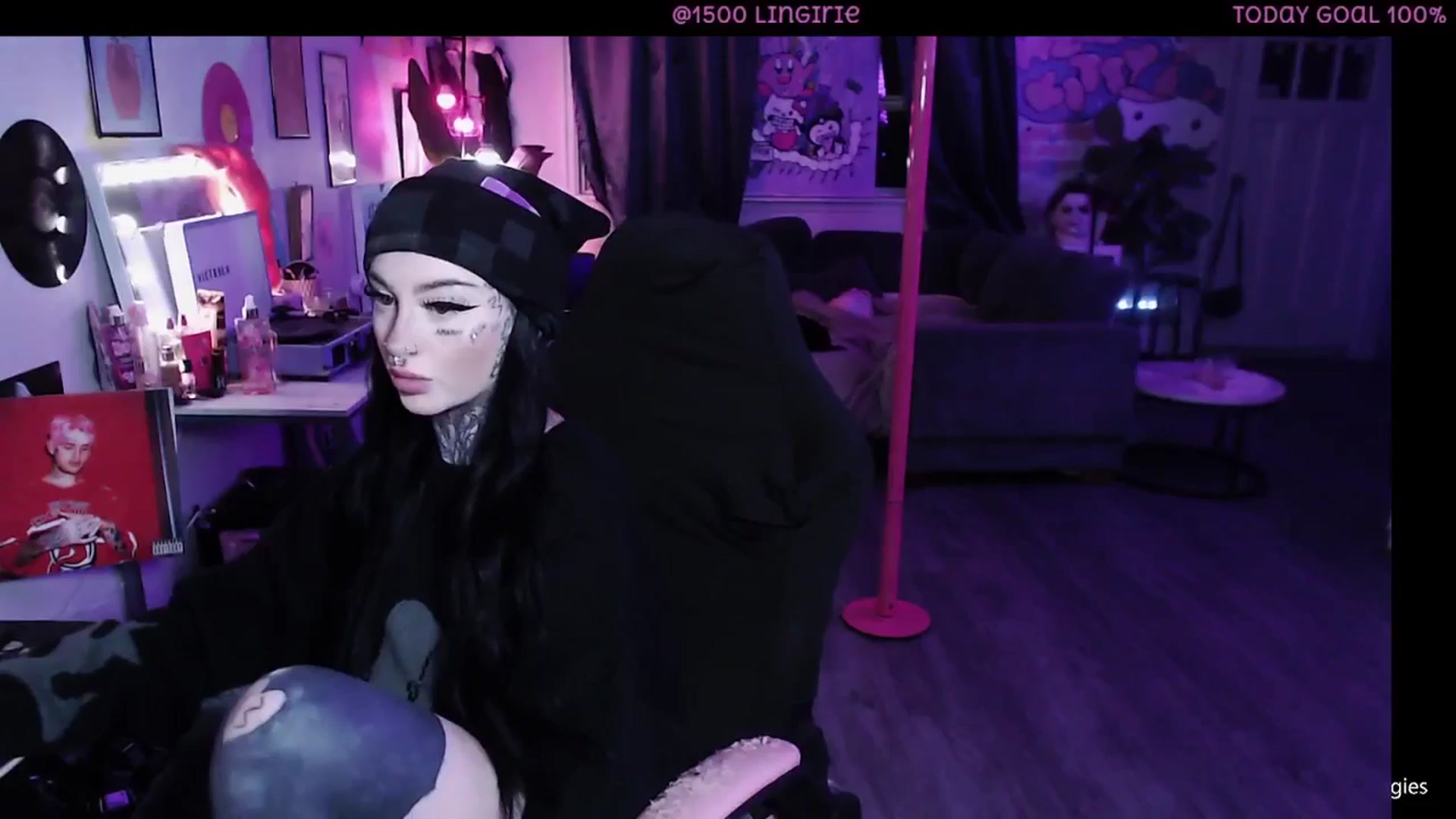 Gallery image thumbnail from Tattoobambi's myfreecams stream on, 01/14/2026, 01:46 image 12 of 20