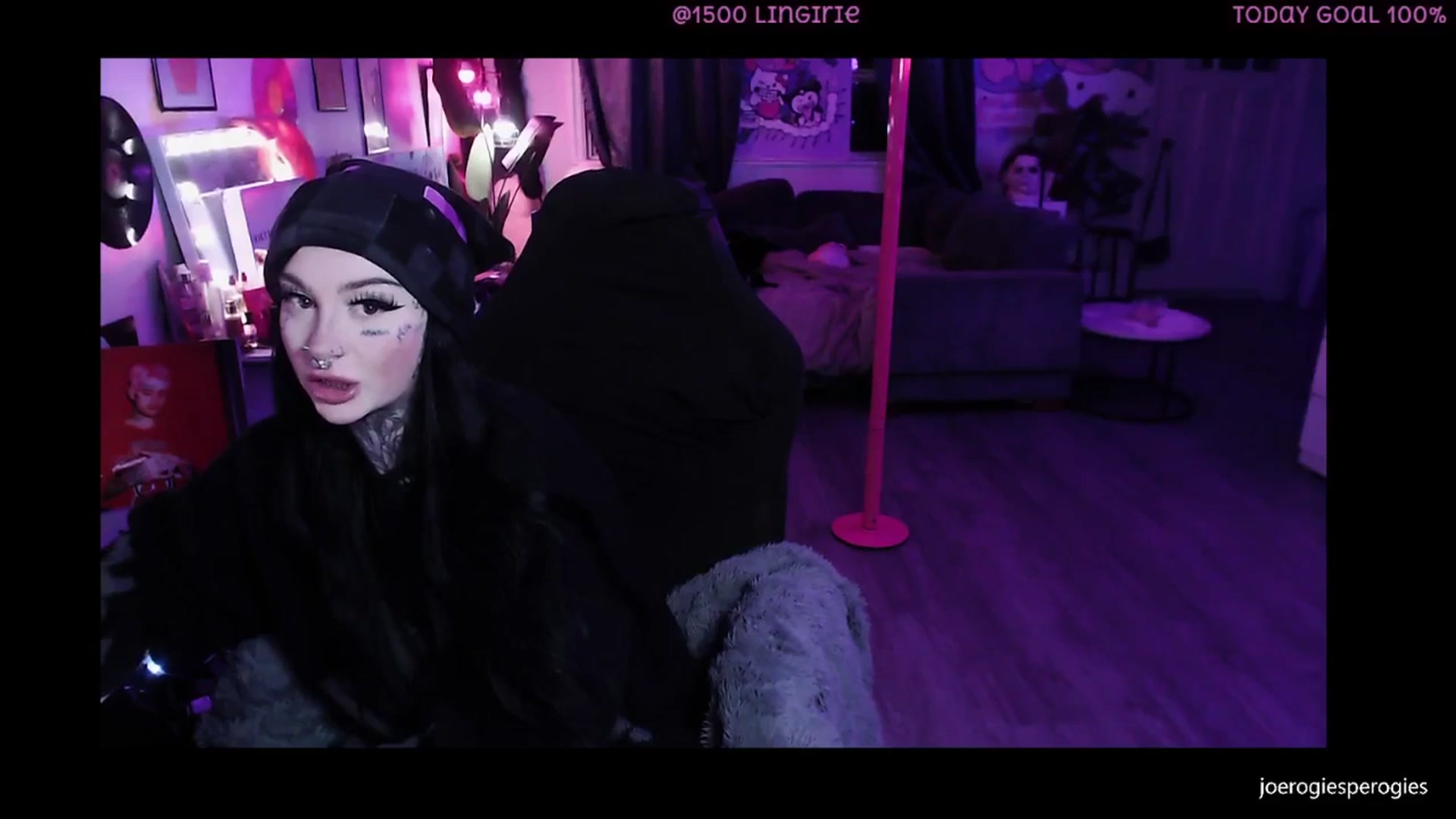 Gallery image thumbnail from Tattoobambi's myfreecams stream on, 01/14/2026, 02:31 image 13 of 20