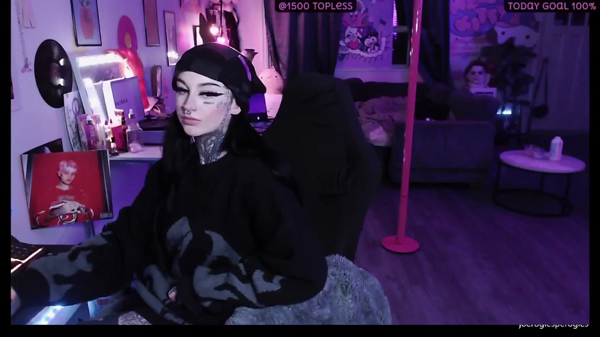Gallery image thumbnail from Tattoobambi's myfreecams stream on, 01/15/2026, 04:34 image 3 of 20