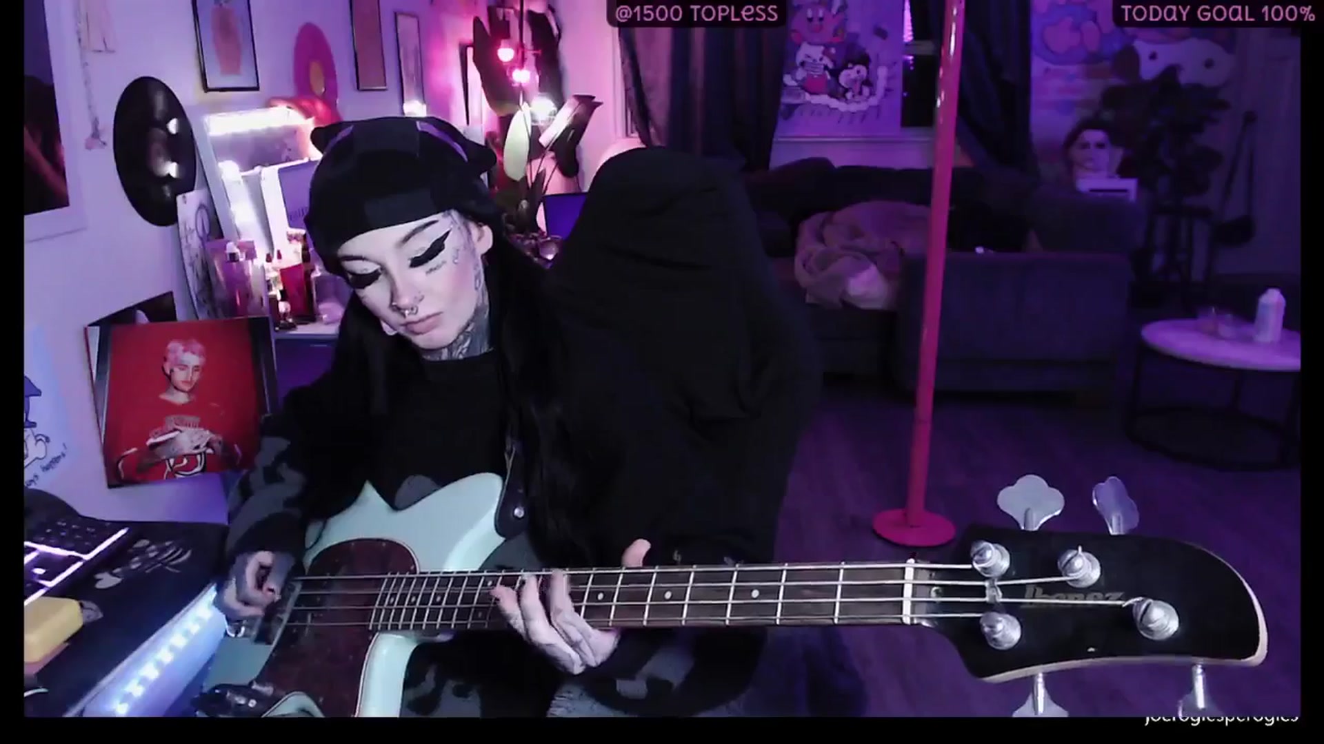 Gallery image thumbnail from Tattoobambi's myfreecams stream on, 01/15/2026, 04:34 image 9 of 20