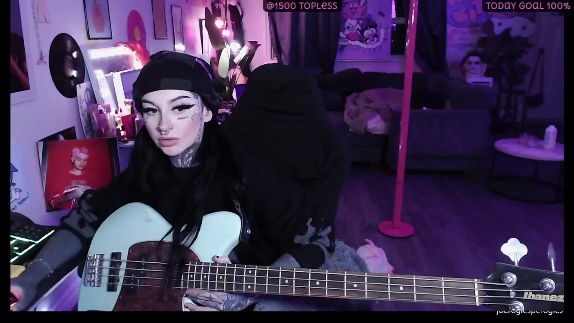 Gallery image thumbnail from Tattoobambi's myfreecams stream on, 01/15/2026, 04:34 image 13 of 20