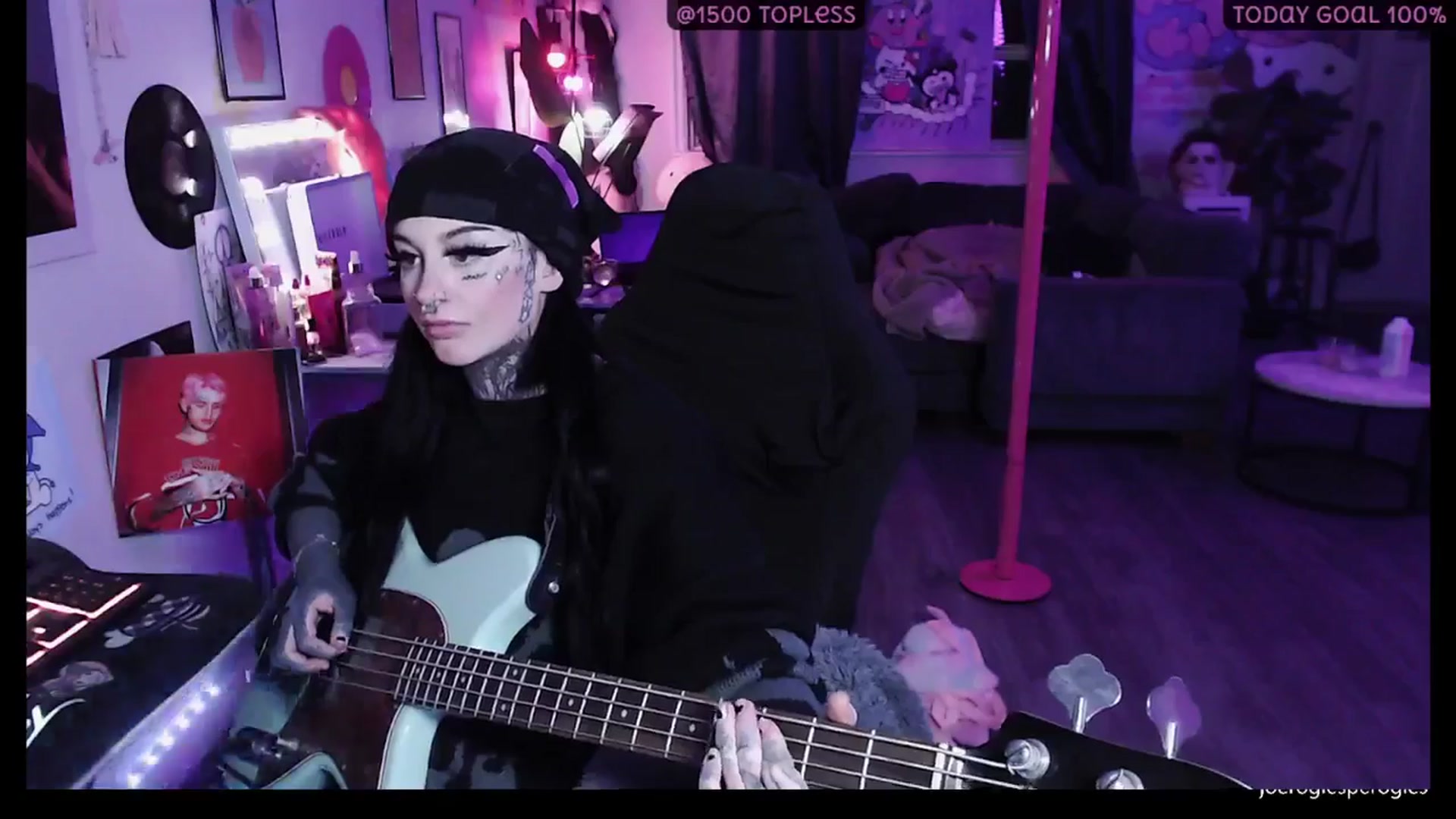 Gallery image thumbnail from Tattoobambi's myfreecams stream on, 01/15/2026, 04:34 image 19 of 20