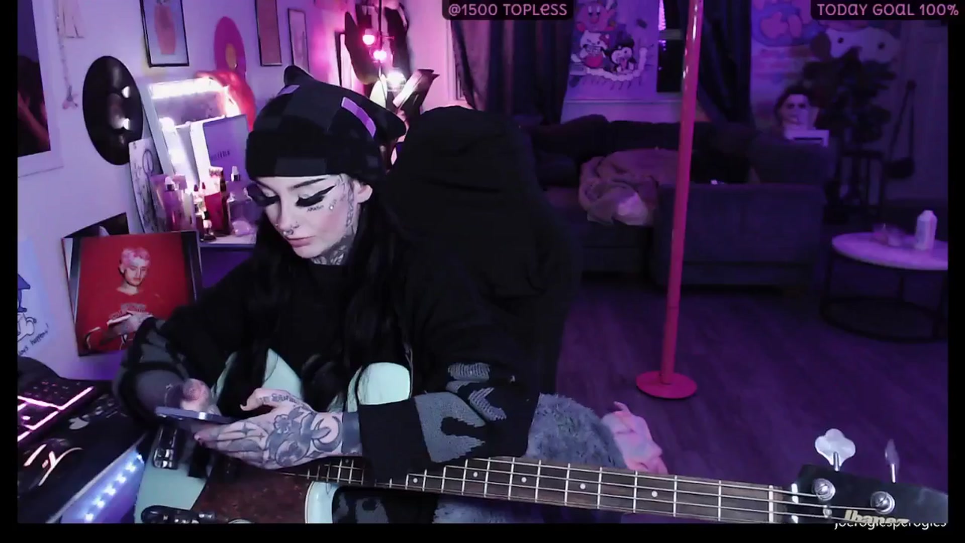 Gallery image thumbnail from Tattoobambi's myfreecams stream on, 01/15/2026, 04:34 image 18 of 20