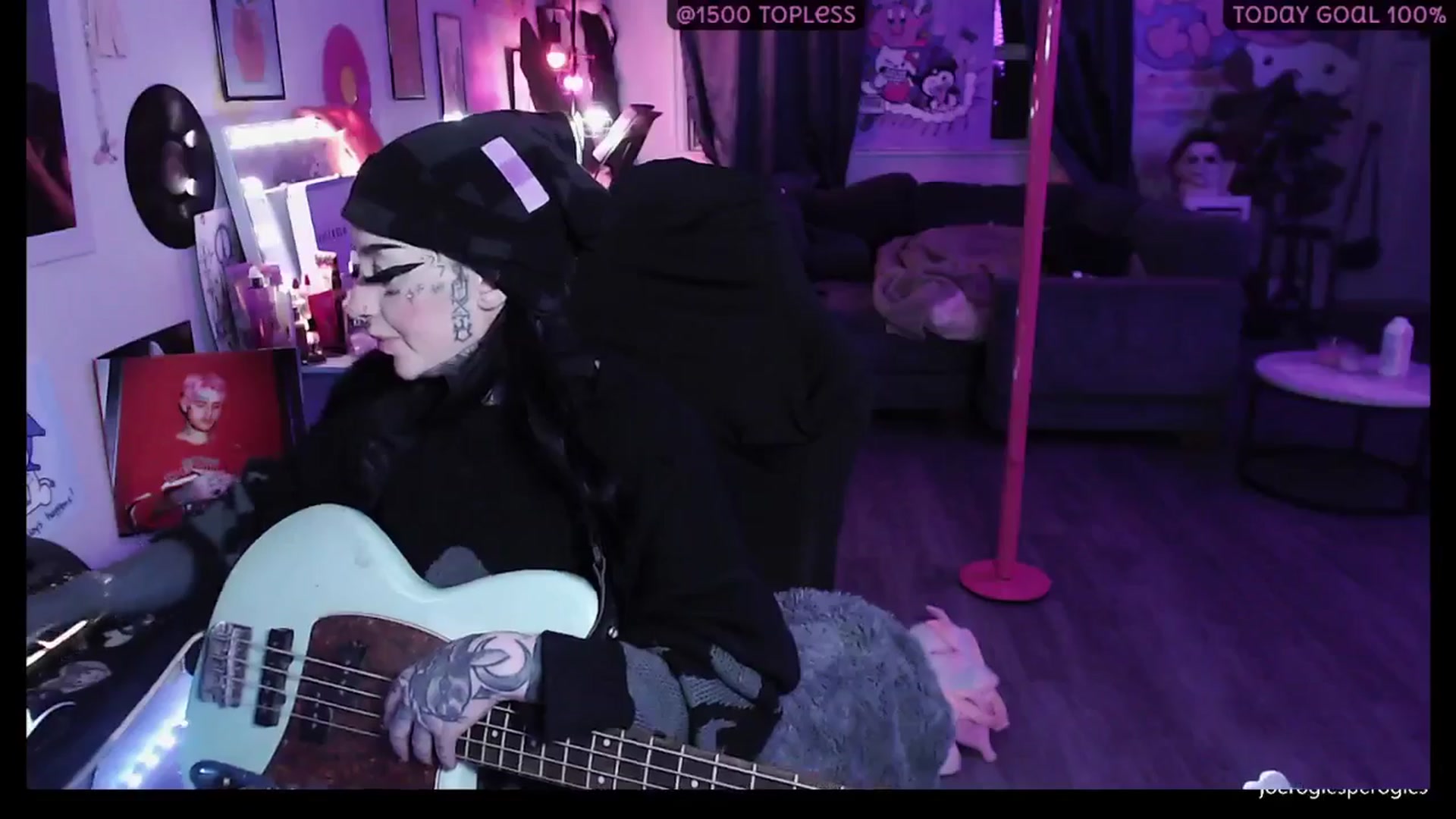 Gallery image thumbnail from Tattoobambi's myfreecams stream on, 01/15/2026, 04:34 image 20 of 20