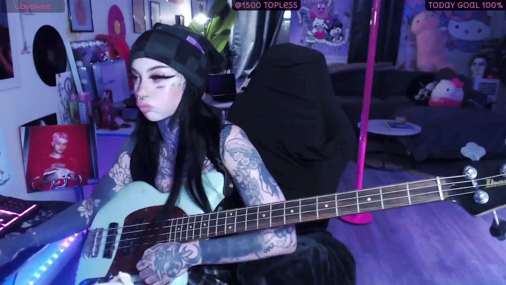 Gallery image thumbnail from Tattoobambi's myfreecams stream on, 01/16/2026, 05:13 image 13 of 20