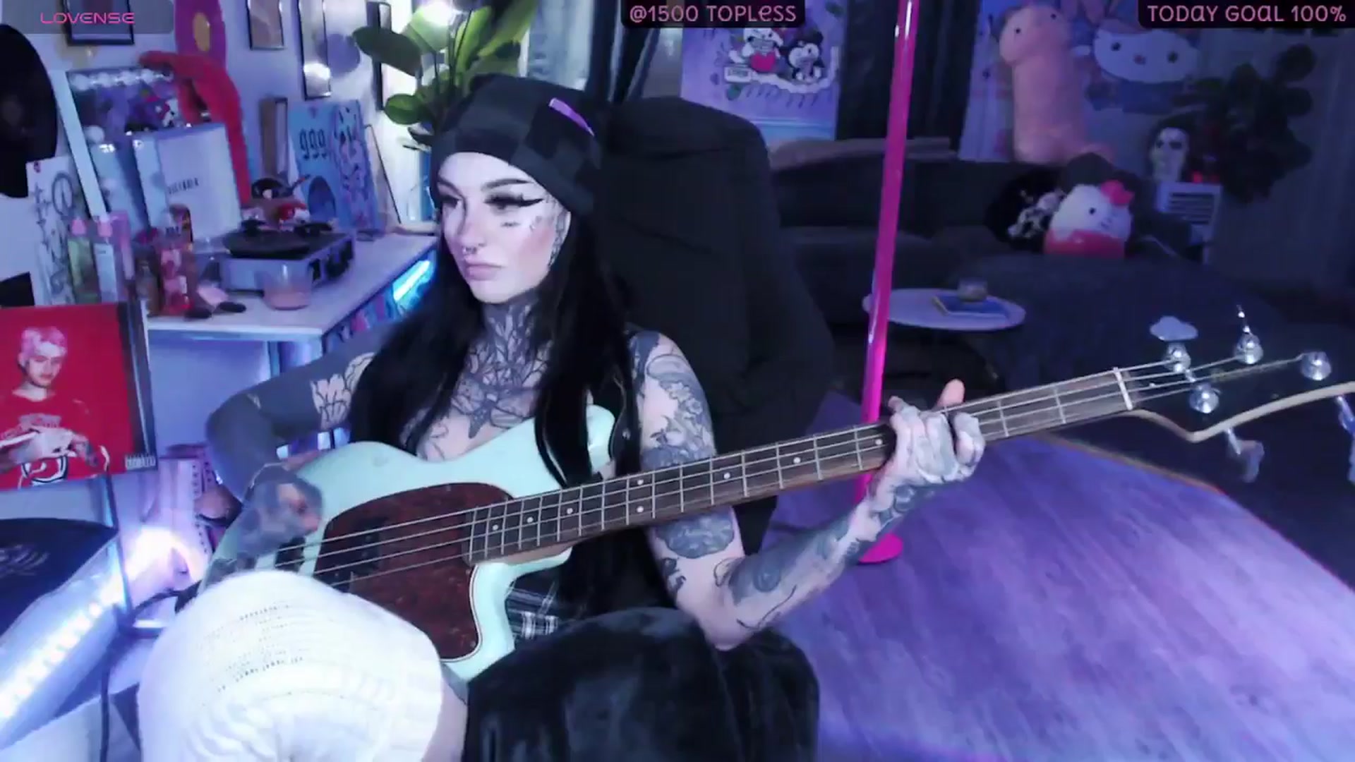 Gallery image thumbnail from Tattoobambi's myfreecams stream on, 01/16/2026, 05:13 image 8 of 20