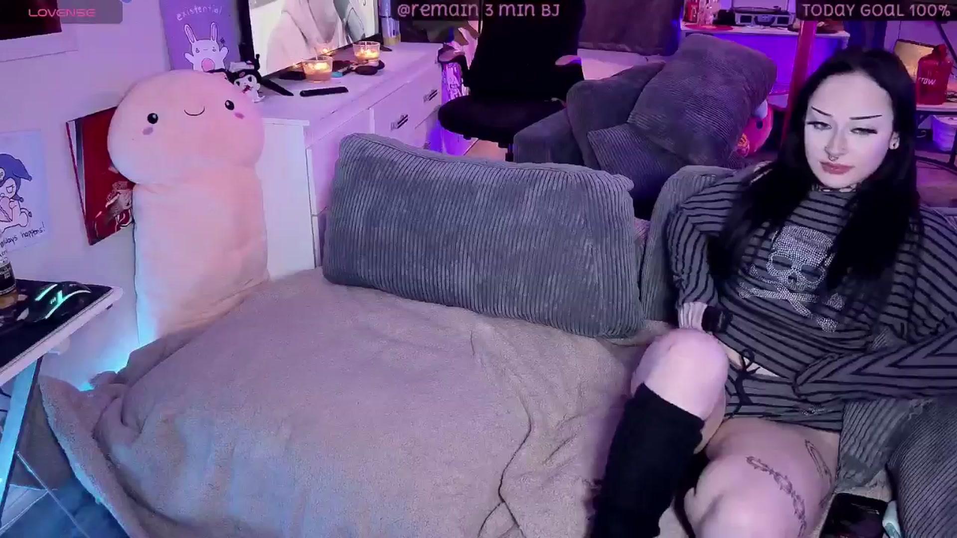 Gallery image thumbnail from Tattoobambi's myfreecams stream on, 01/25/2026, 03:56 image 13 of 20