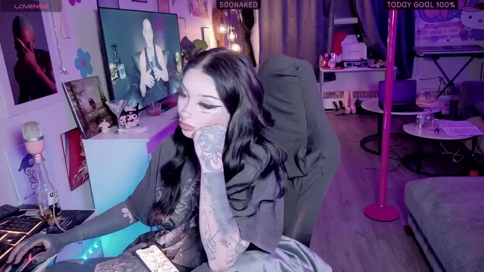 Gallery image thumbnail from Tattoobambi's myfreecams stream on, 01/29/2026, 03:05 image 11 of 20