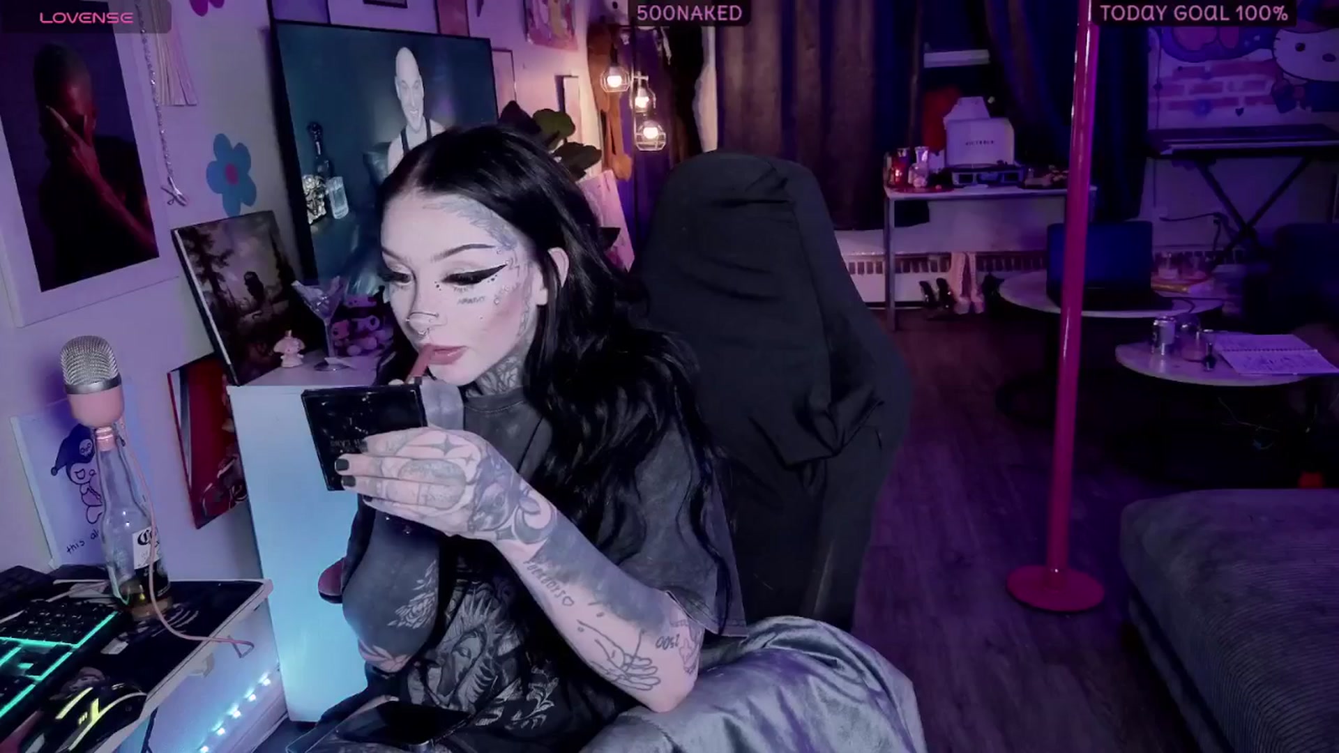 Gallery image thumbnail from Tattoobambi's myfreecams stream on, 01/29/2026, 03:05 image 6 of 20