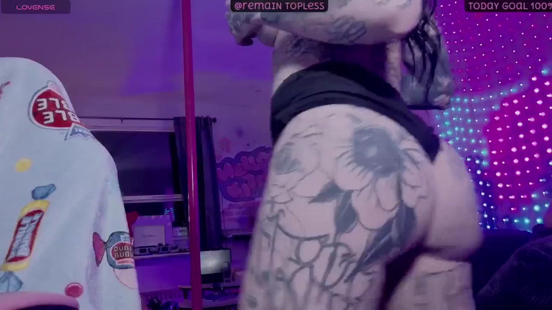 Gallery image thumbnail from Tattoobambi's myfreecams stream on, 01/30/2026, 04:11 image 8 of 20