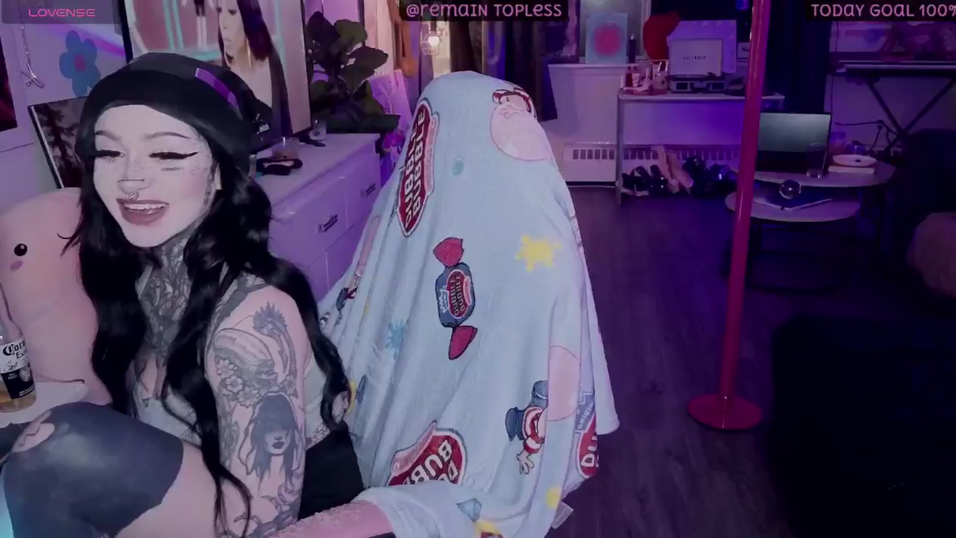 Gallery image thumbnail from Tattoobambi's myfreecams stream on, 01/30/2026, 04:11 image 1 of 20