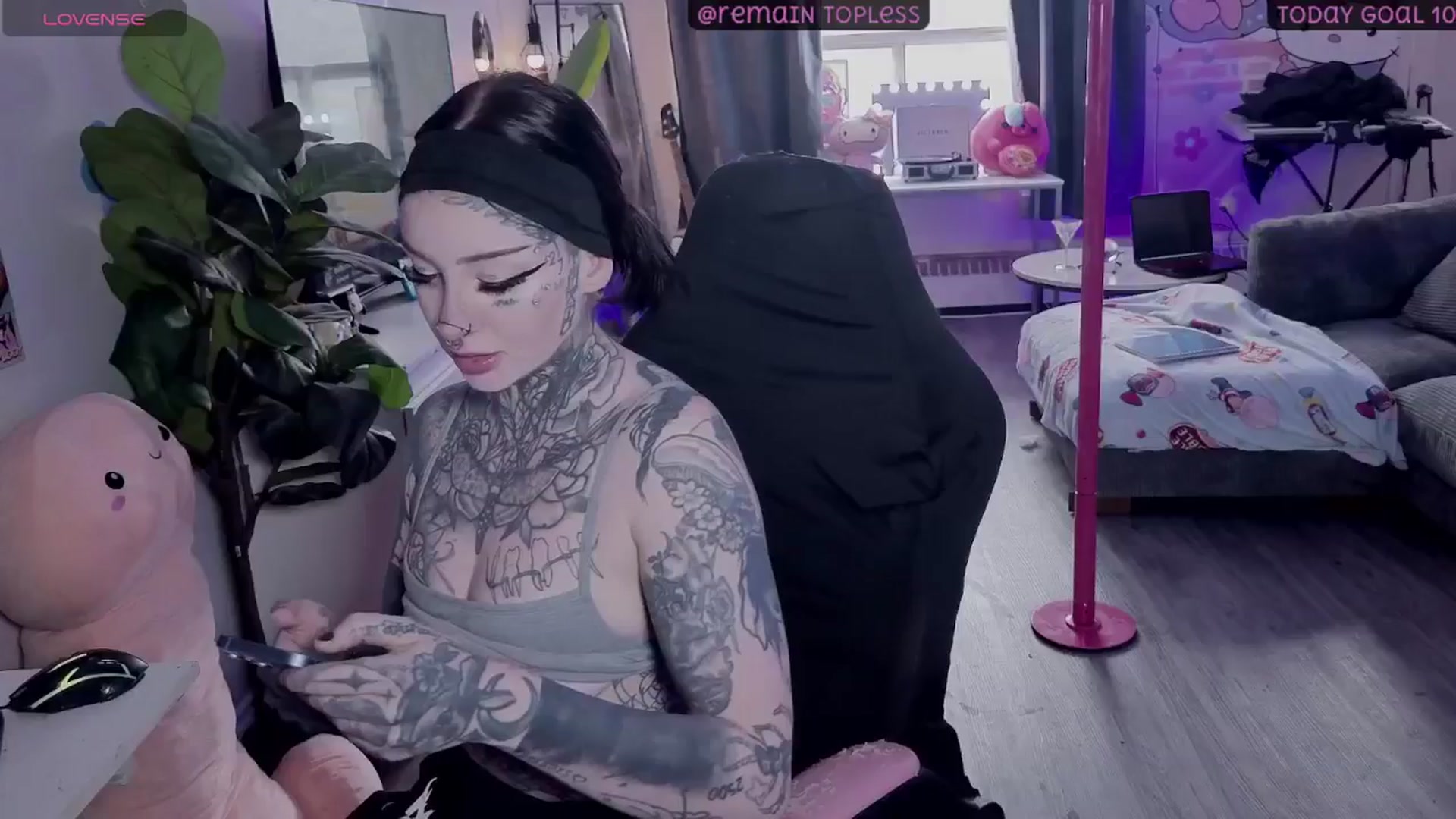 Gallery image thumbnail from Tattoobambi's myfreecams stream on, 02/03/2026, 20:21 image 2 of 20