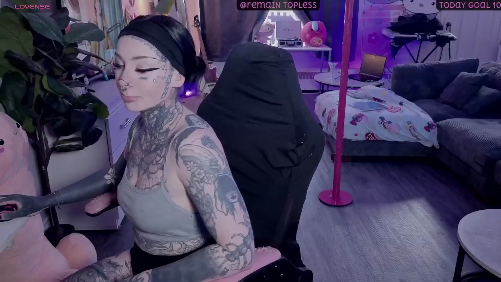 Gallery image thumbnail from Tattoobambi's myfreecams stream on, 02/03/2026, 20:21 image 18 of 20