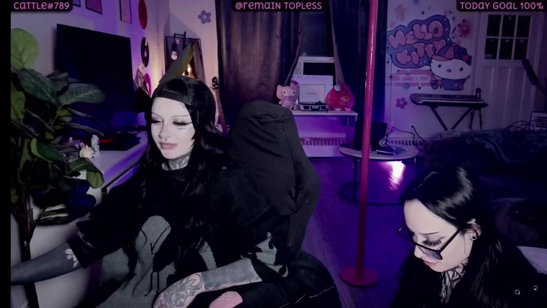 Gallery image thumbnail from Tattoobambi's myfreecams stream on, 02/09/2026, 06:37 image 13 of 20