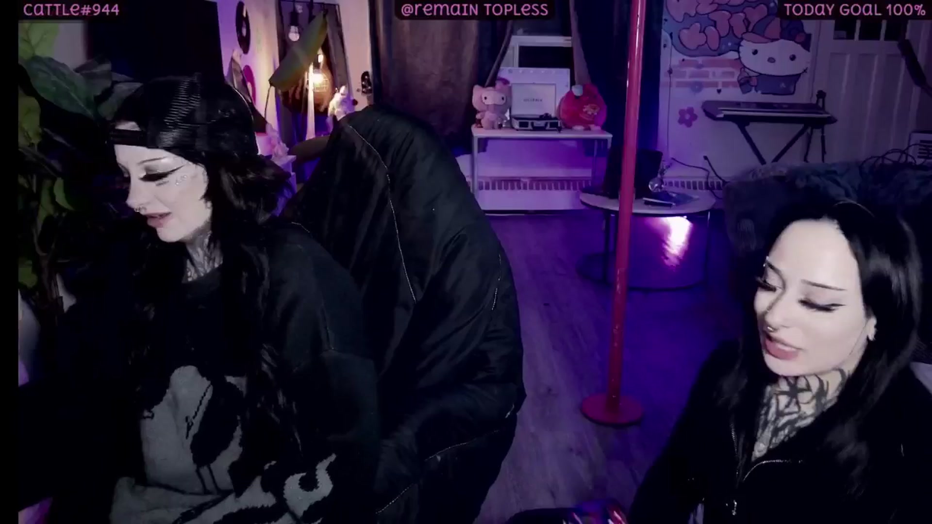 Gallery image thumbnail from Tattoobambi's myfreecams stream on, 02/09/2026, 06:37 image 3 of 20