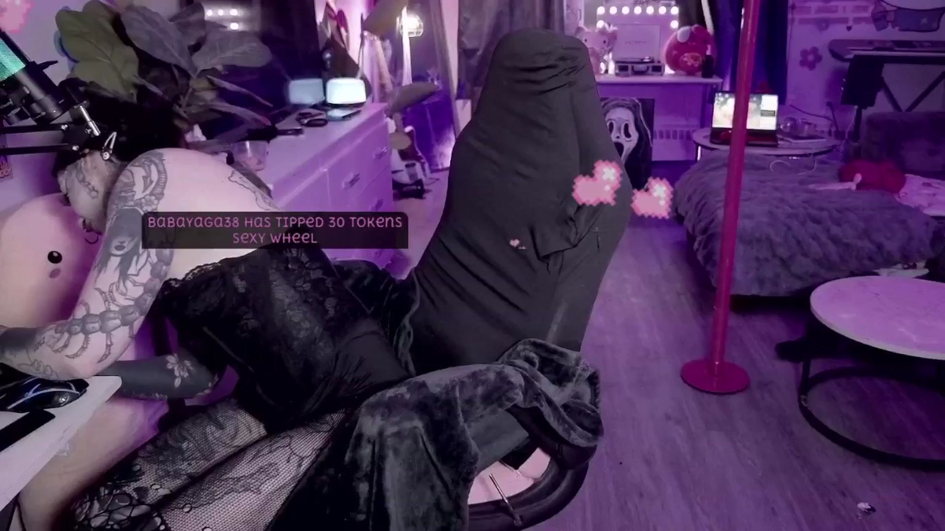 Gallery image thumbnail from Tattoobambi's myfreecams stream on, 02/18/2026, 01:52 image 16 of 20