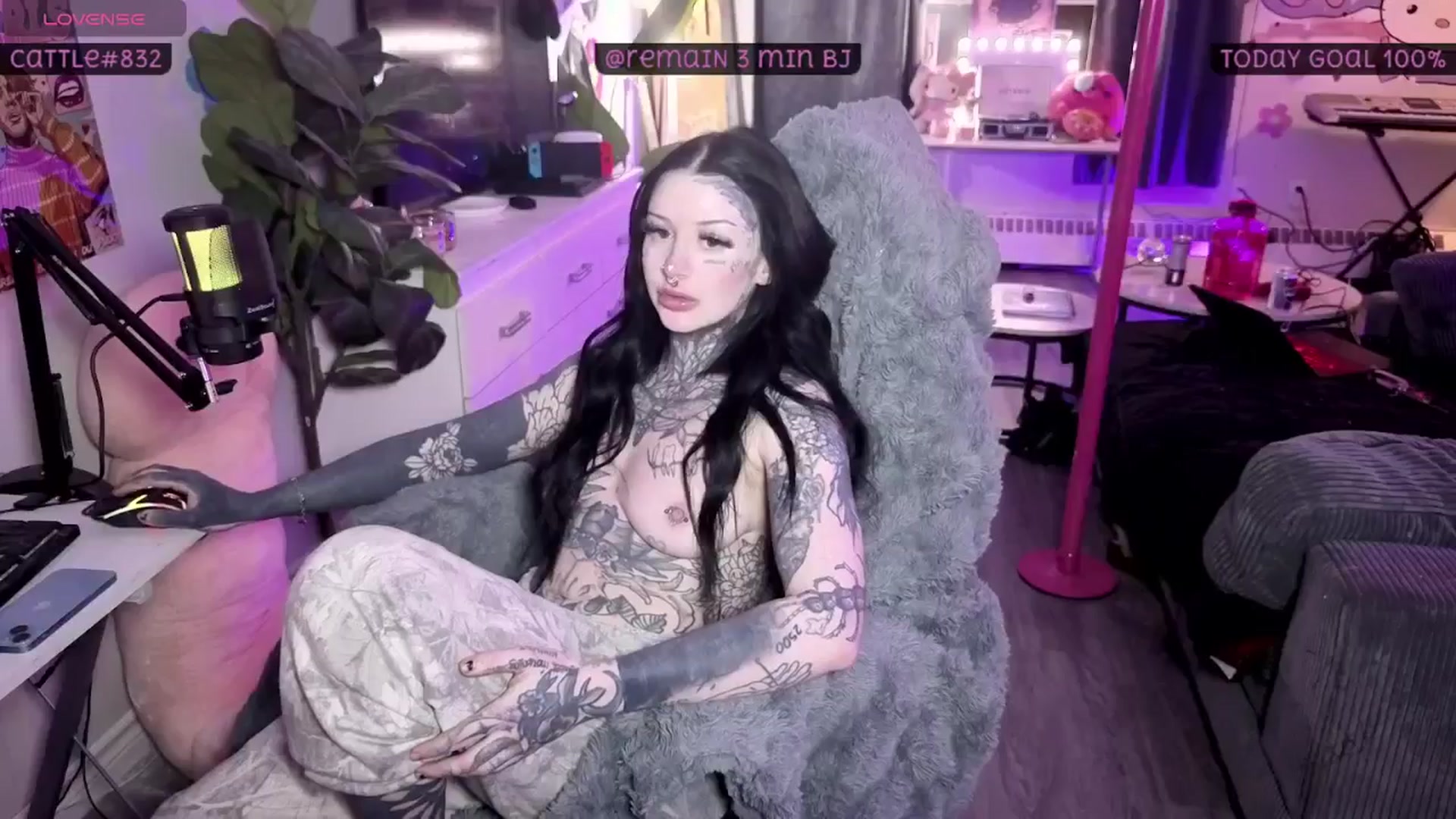 Gallery image thumbnail from Tattoobambi's myfreecams stream on, 02/28/2026, 03:15 image 11 of 20