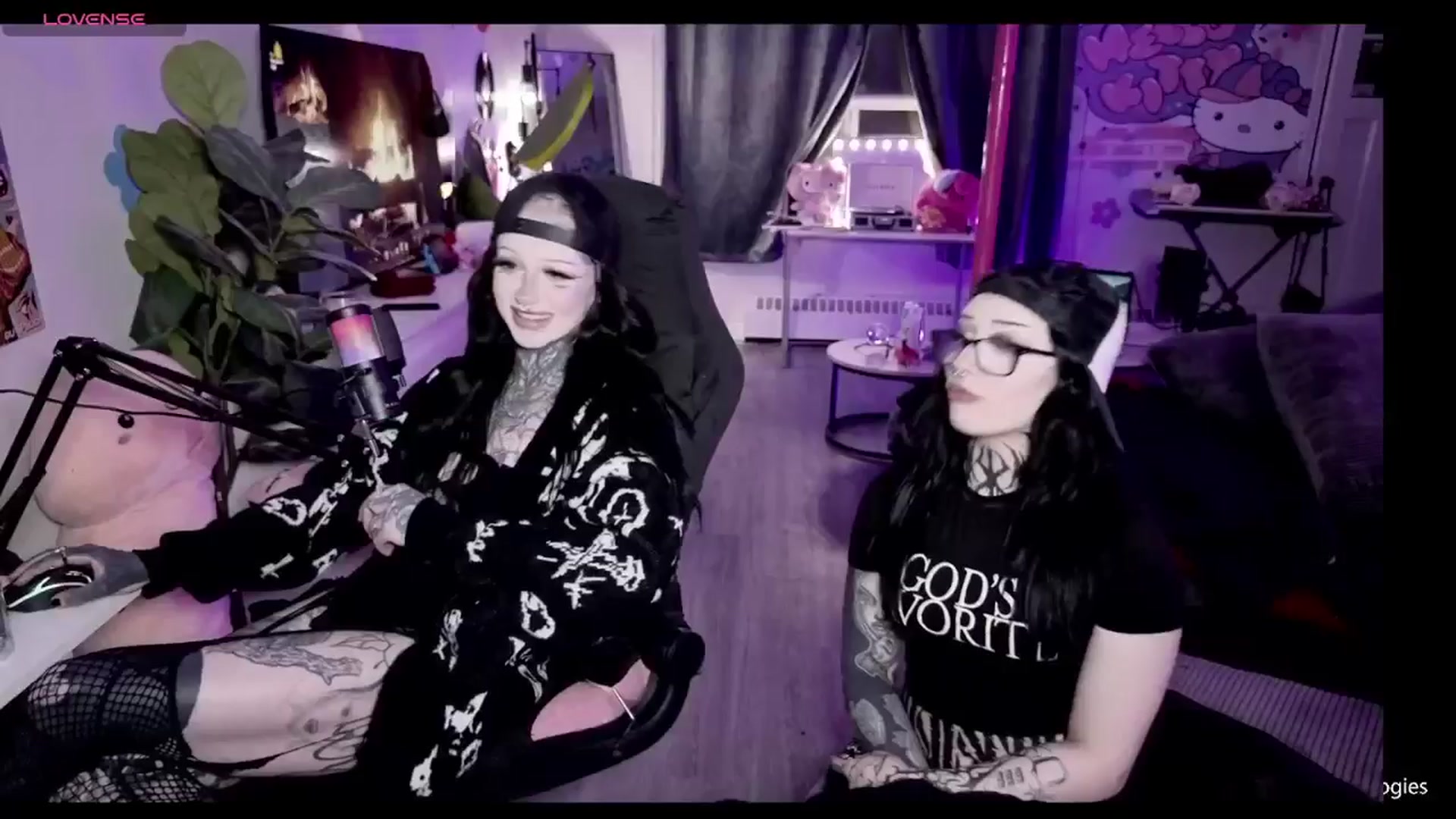 Gallery image thumbnail from Tattoobambi's myfreecams stream on, 03/15/2026, 02:06 image 18 of 20