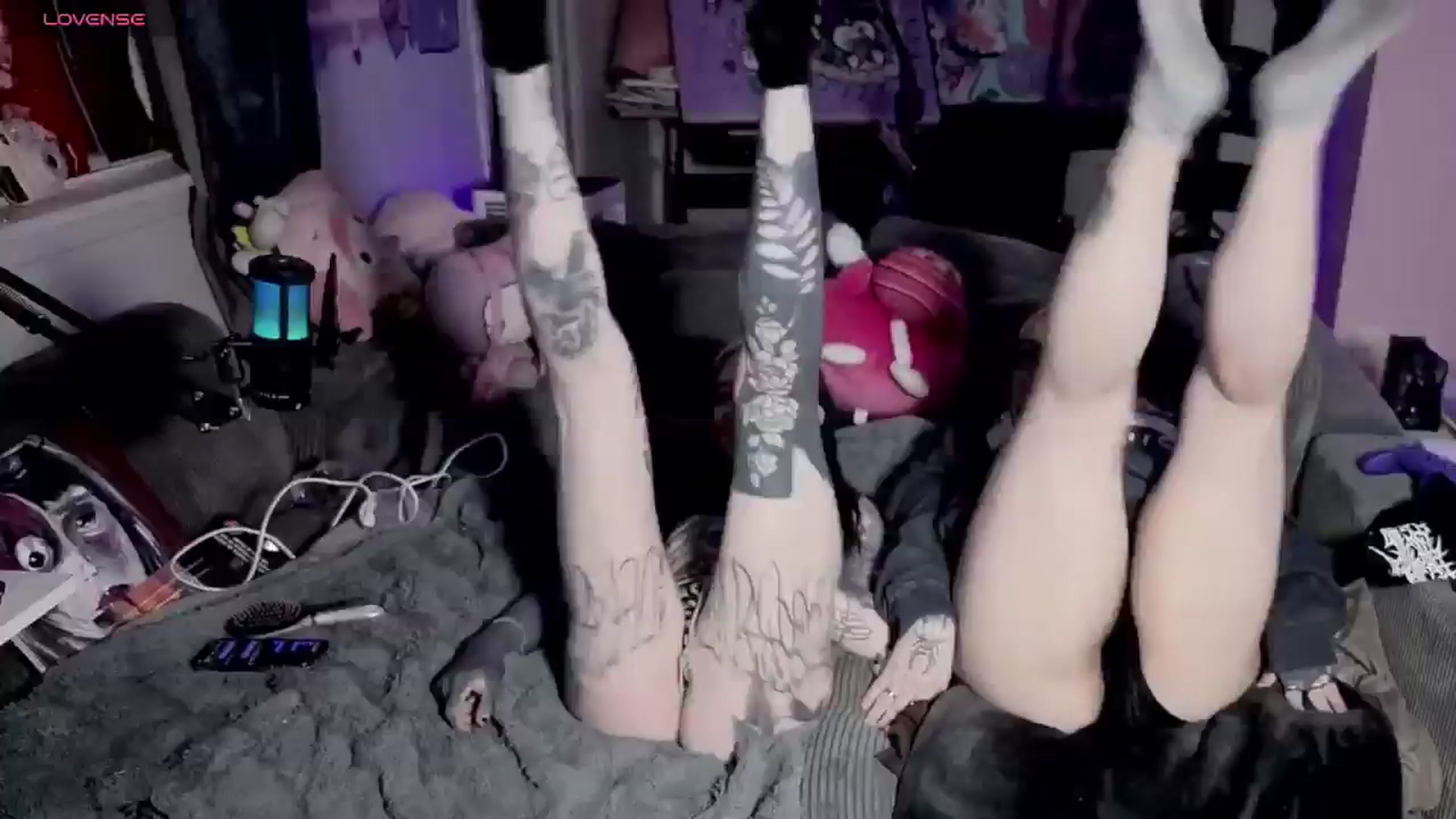Gallery image thumbnail from Tattoobambi's myfreecams stream on, 04/08/2026, 05:30 image 4 of 20