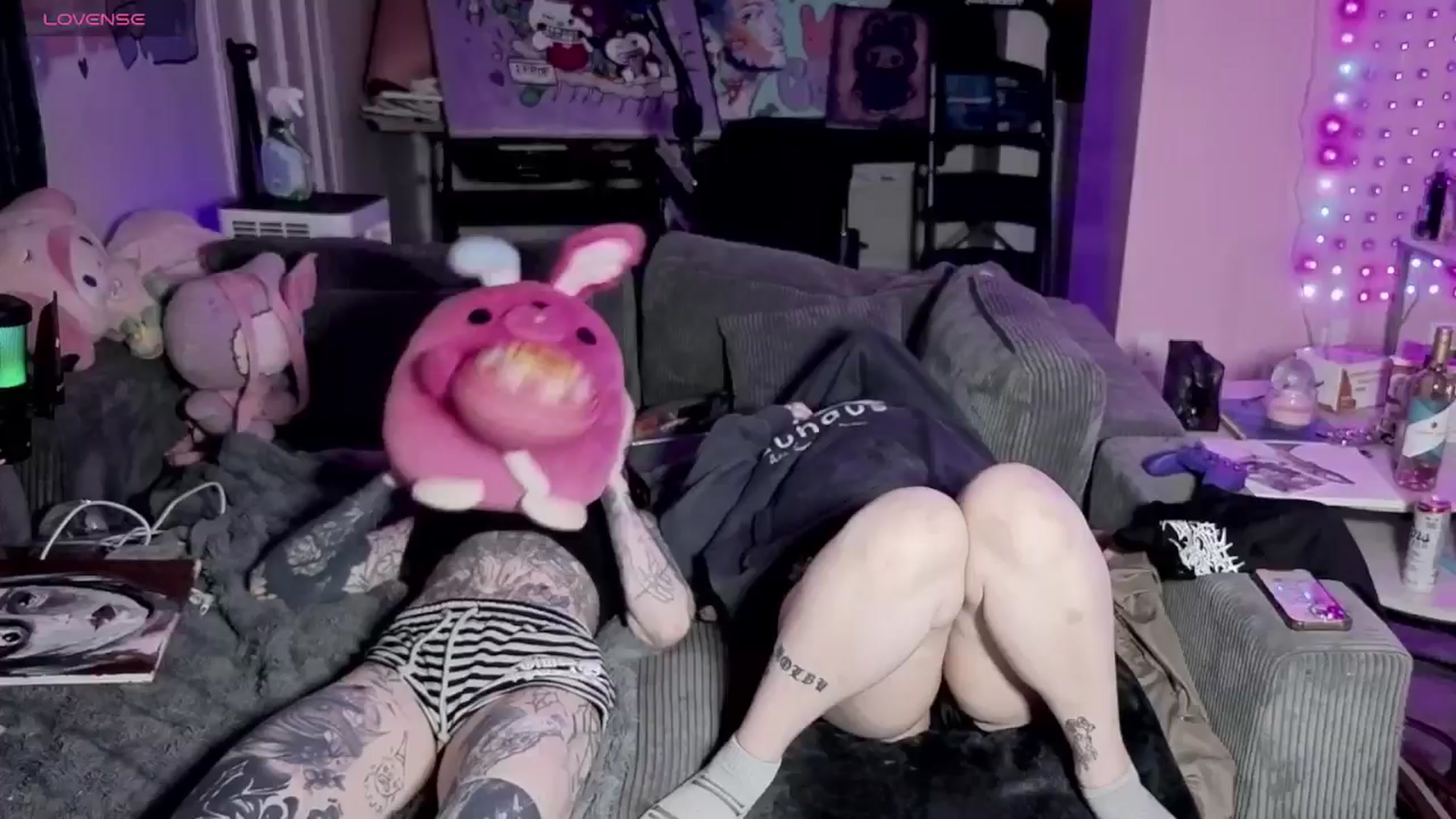 Gallery image thumbnail from Tattoobambi's myfreecams stream on, 04/08/2026, 05:30 image 15 of 20