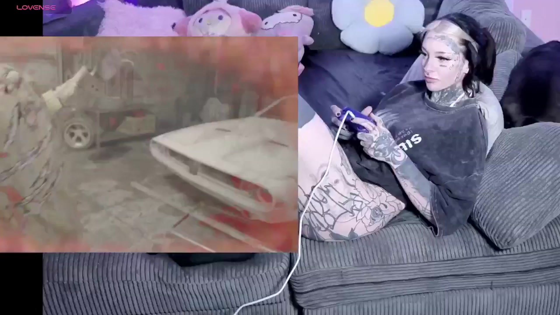 Gallery image thumbnail from Tattoobambi's myfreecams stream on, 04/20/2026, 19:19 image 19 of 20