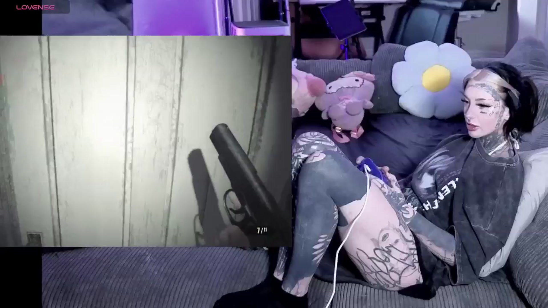Gallery image thumbnail from Tattoobambi's myfreecams stream on, 04/20/2026, 19:19 image 8 of 20