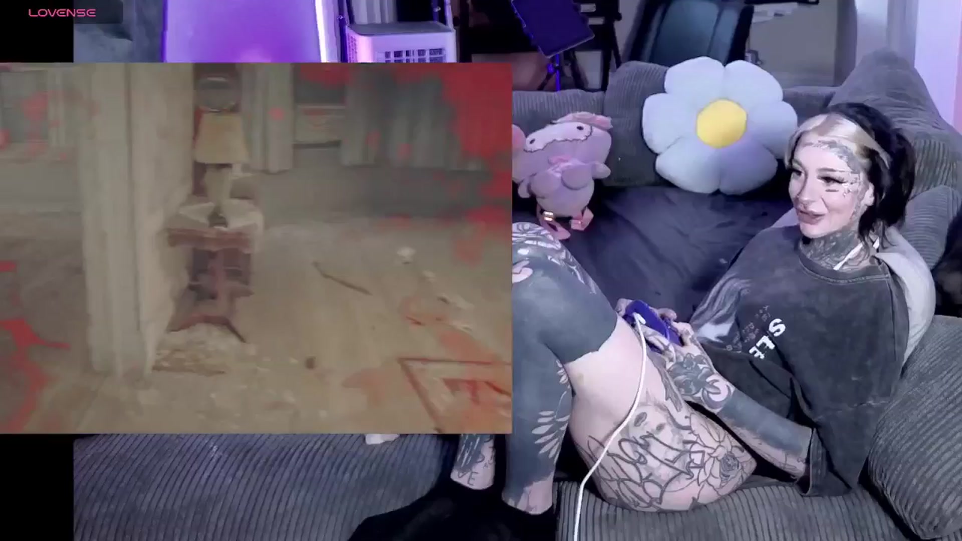 Gallery image thumbnail from Tattoobambi's myfreecams stream on, 04/20/2026, 19:19 image 16 of 20