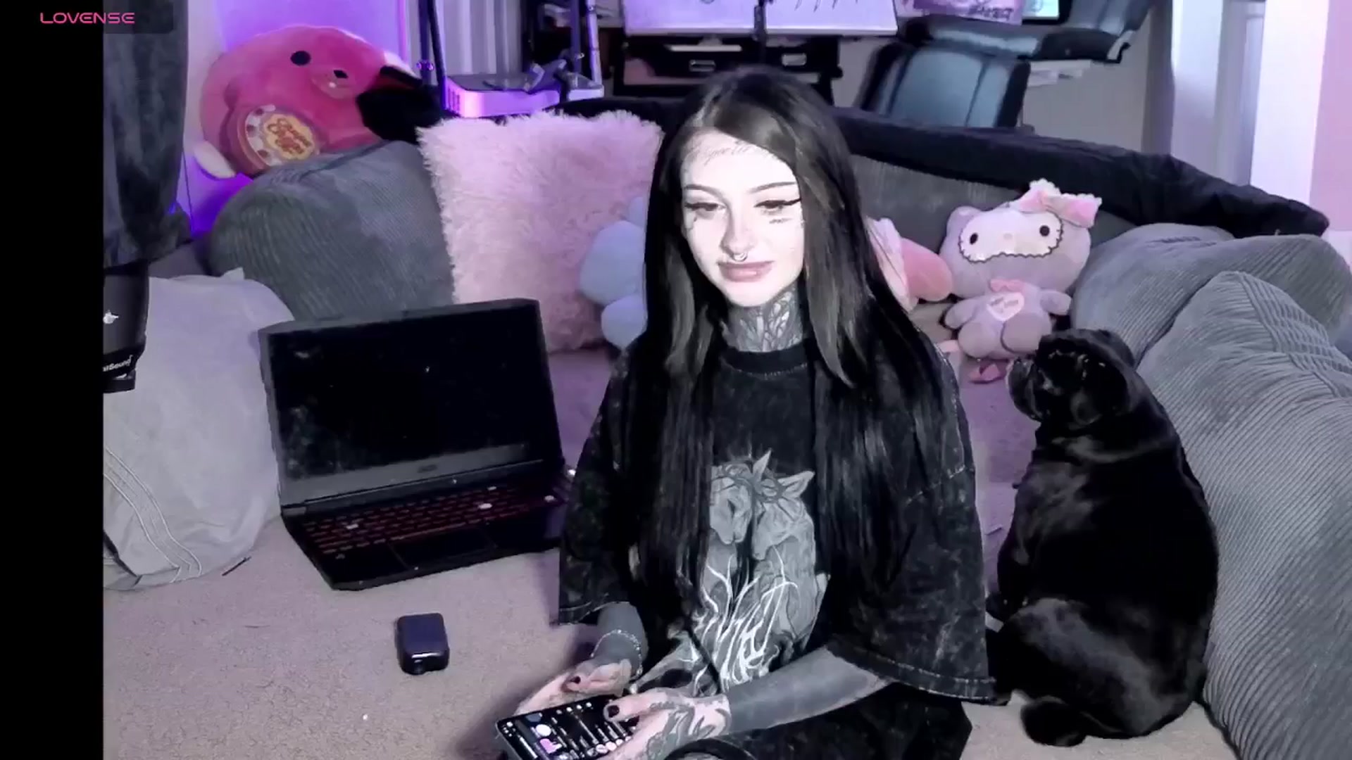 Gallery image thumbnail from Tattoobambi's myfreecams stream on, 04/22/2026, 22:08 image 20 of 20