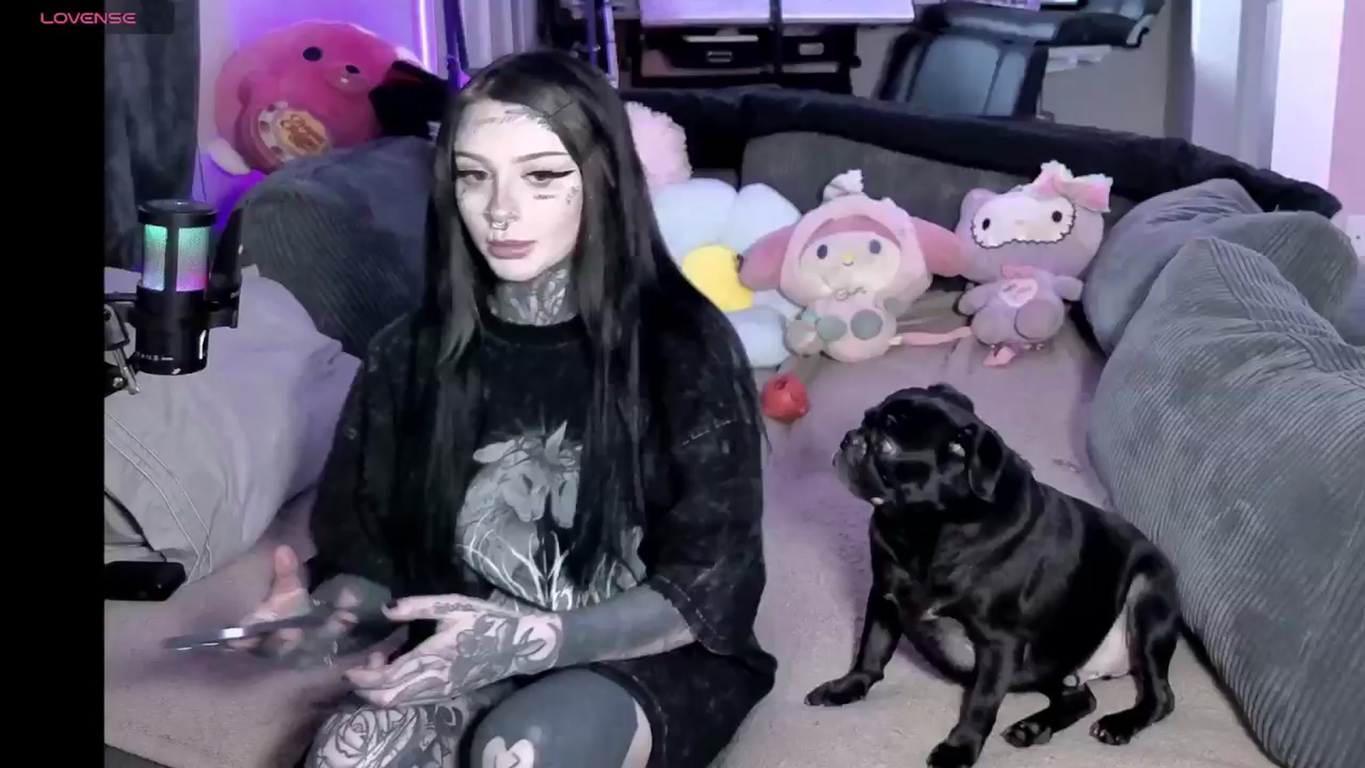 Gallery image thumbnail from Tattoobambi's myfreecams stream on, 04/22/2026, 22:08 image 1 of 20