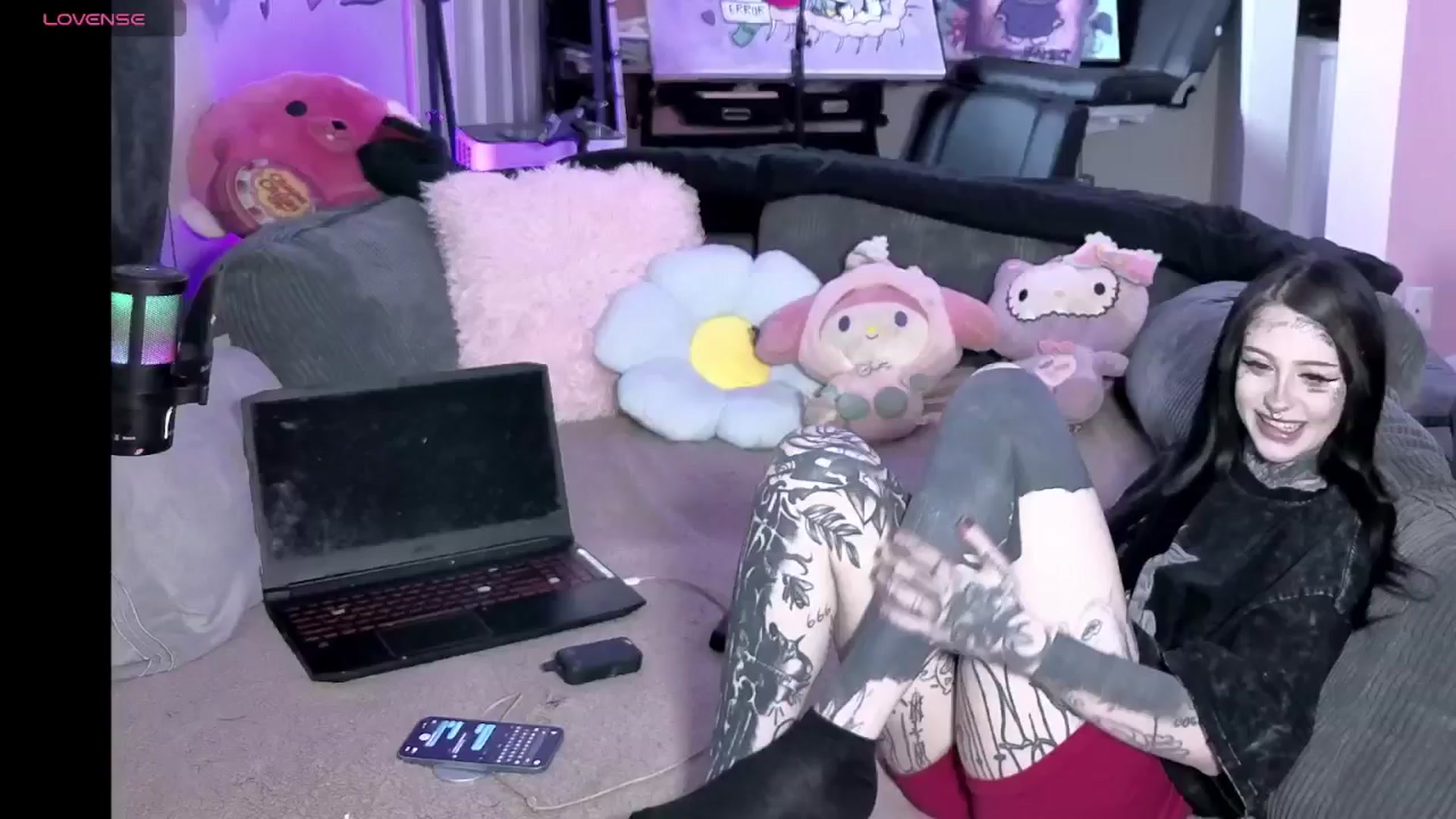 Gallery image thumbnail from Tattoobambi's myfreecams stream on, 04/22/2026, 22:08 image 11 of 20