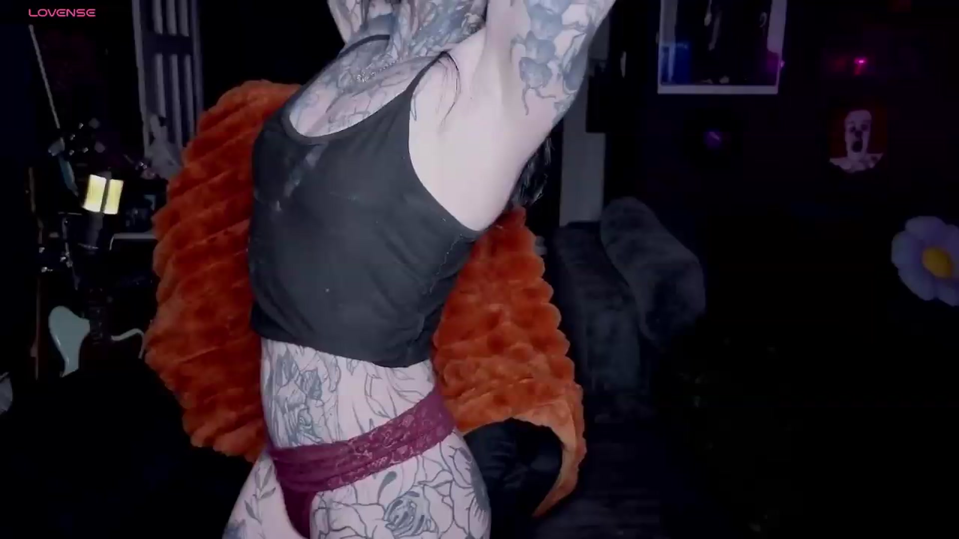 Gallery image thumbnail from Tattoobambi's myfreecams stream on, 05/05/2026, 01:52 image 11 of 20