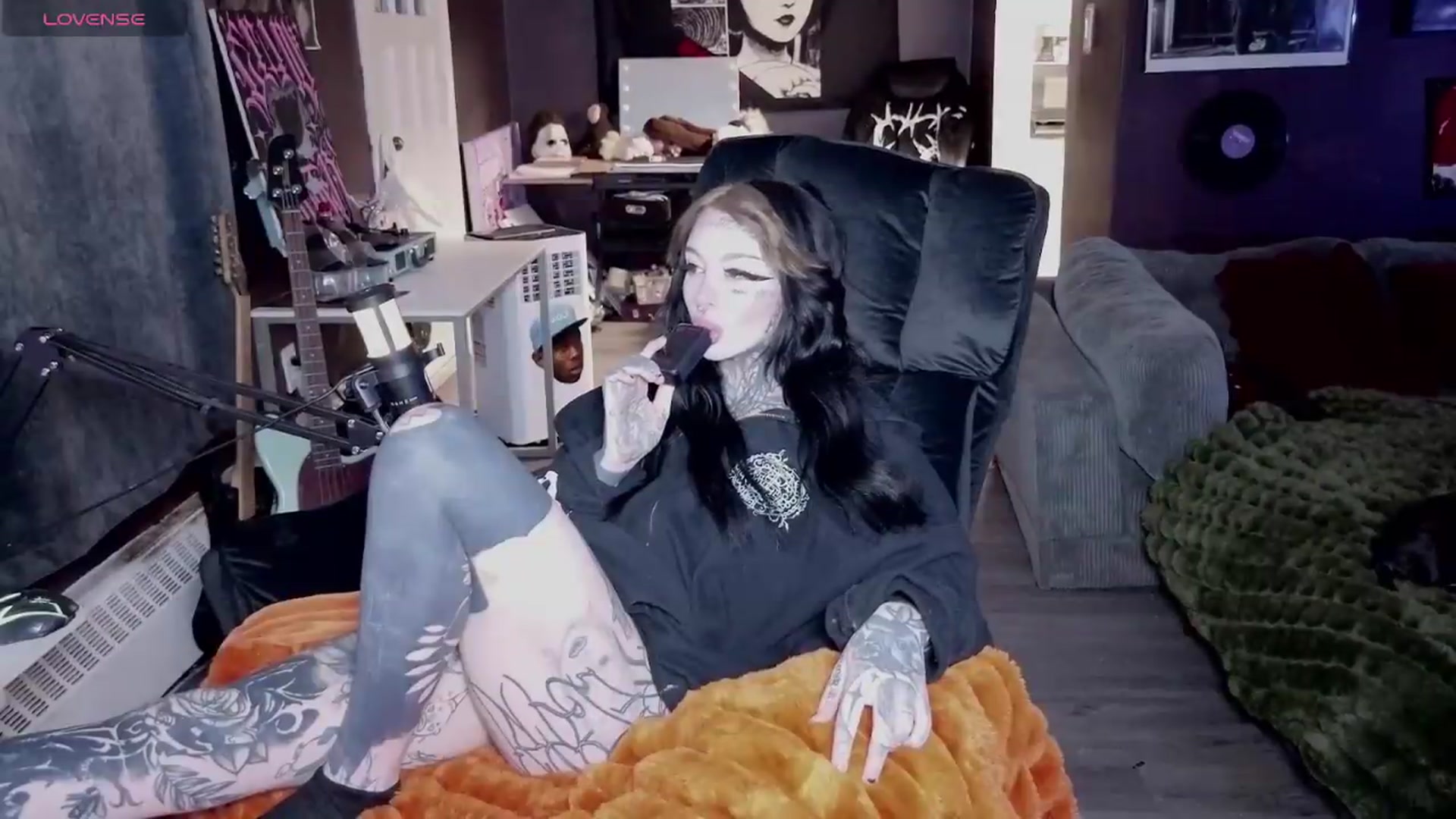 Gallery image thumbnail from Tattoobambi's myfreecams stream on, 05/05/2026, 02:54 image 19 of 20