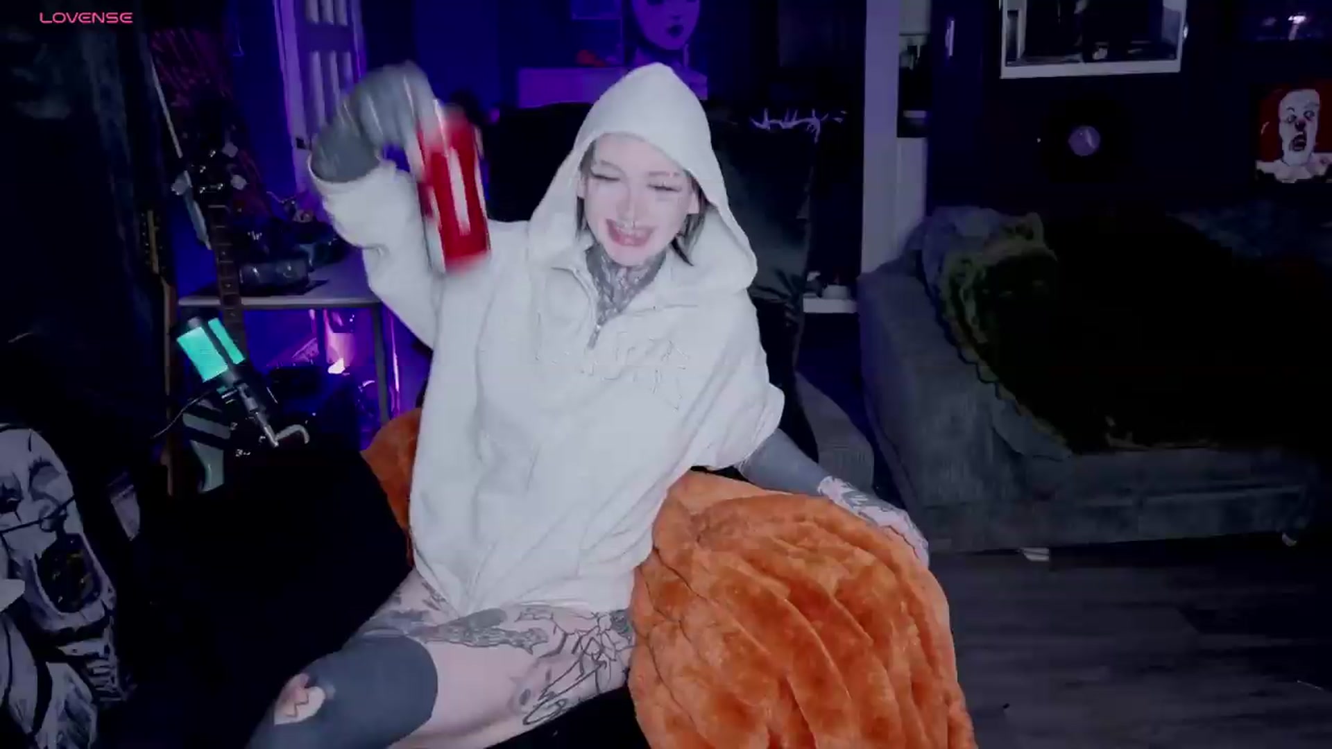 Gallery image thumbnail from Tattoobambi's myfreecams stream on, 05/06/2026, 03:51 image 12 of 20