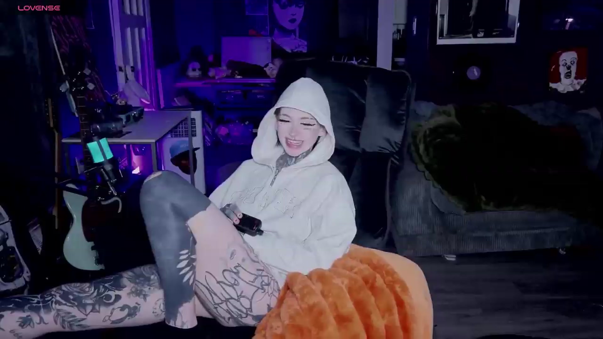 Gallery image thumbnail from Tattoobambi's myfreecams stream on, 05/06/2026, 03:51 image 7 of 20