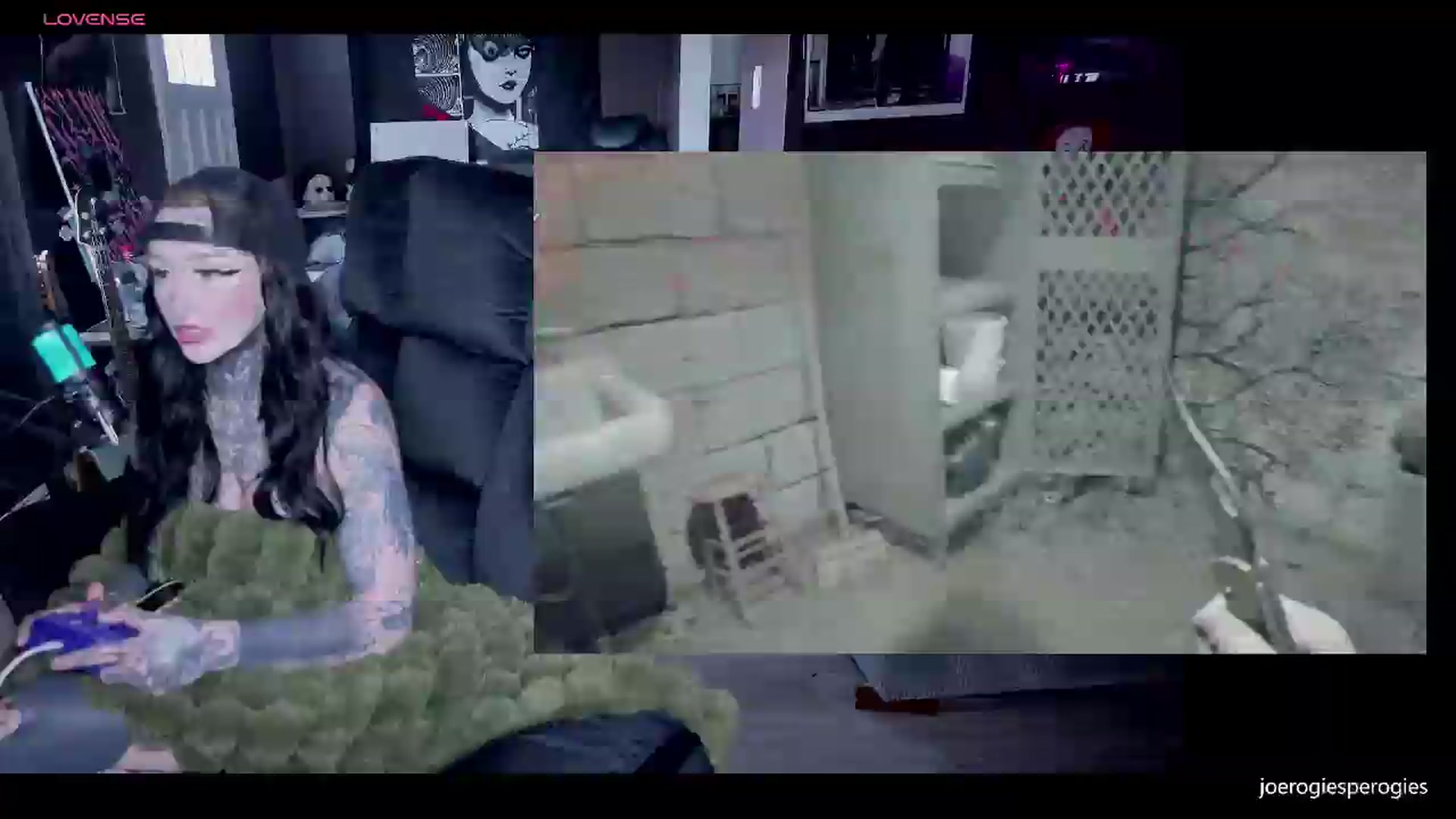 Gallery image thumbnail from Tattoobambi's myfreecams stream on, 05/07/2026, 21:35 image 5 of 20