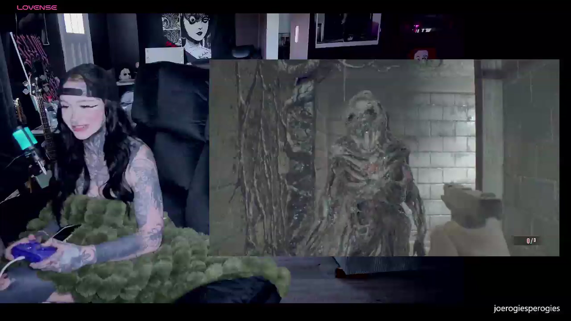 Gallery image thumbnail from Tattoobambi's myfreecams stream on, 05/07/2026, 21:35 image 4 of 20