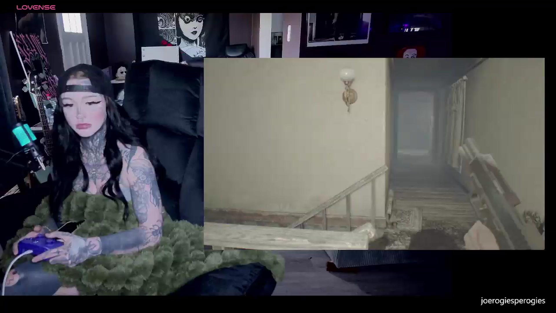 Gallery image thumbnail from Tattoobambi's myfreecams stream on, 05/07/2026, 21:35 image 1 of 20