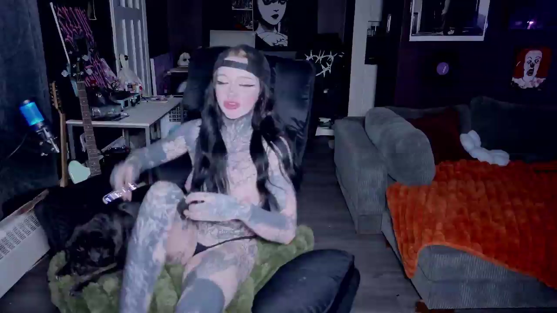 Gallery image thumbnail from Tattoobambi's myfreecams stream on, 05/08/2026, 01:33 image 19 of 20
