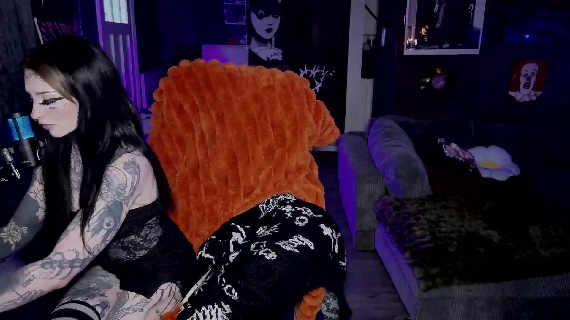 Gallery image thumbnail from Tattoobambi's myfreecams stream on, 05/10/2026, 02:33 image 3 of 20
