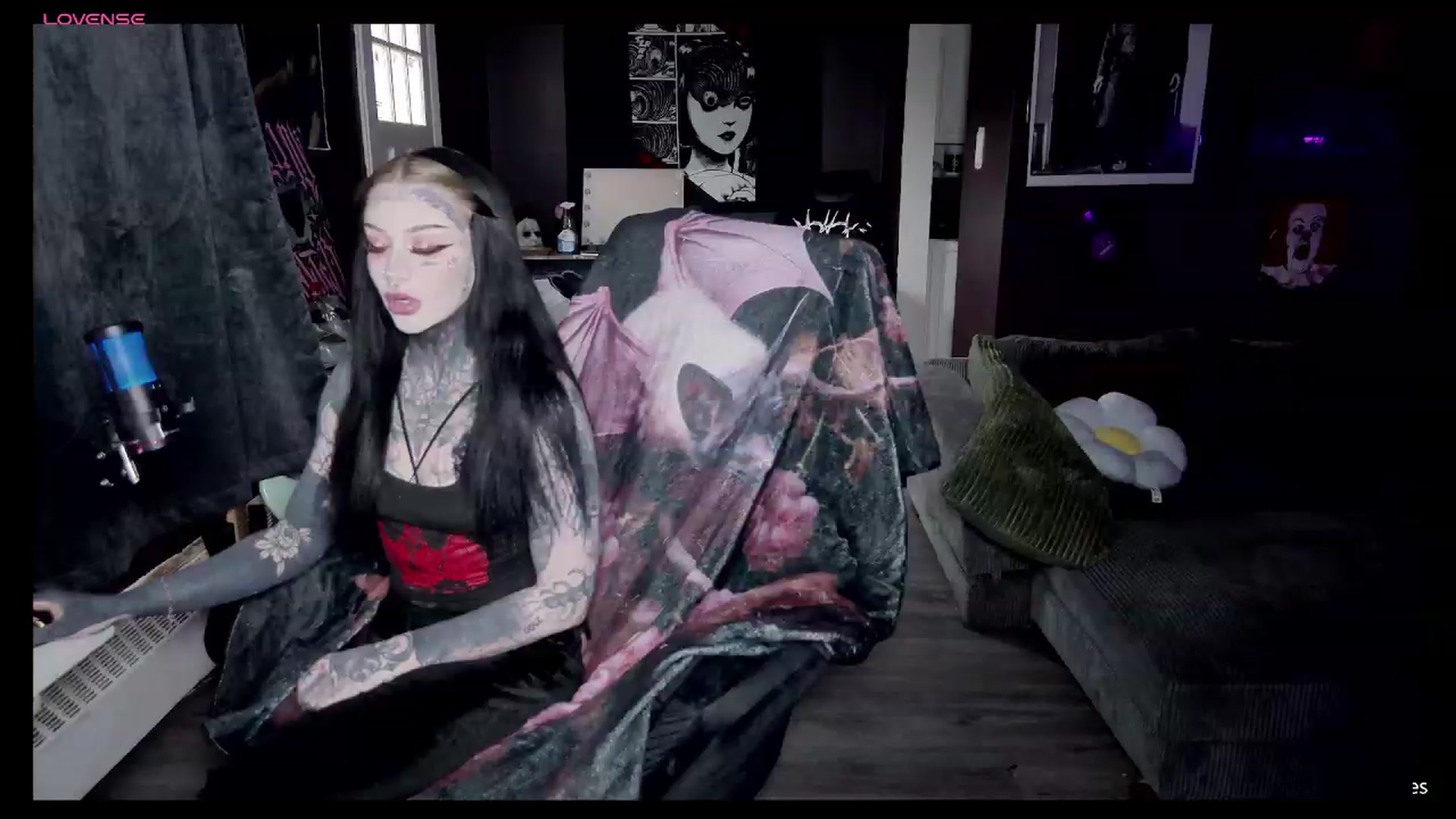 Gallery image thumbnail from Tattoobambi's myfreecams stream on, 05/13/2026, 01:15 image 1 of 20