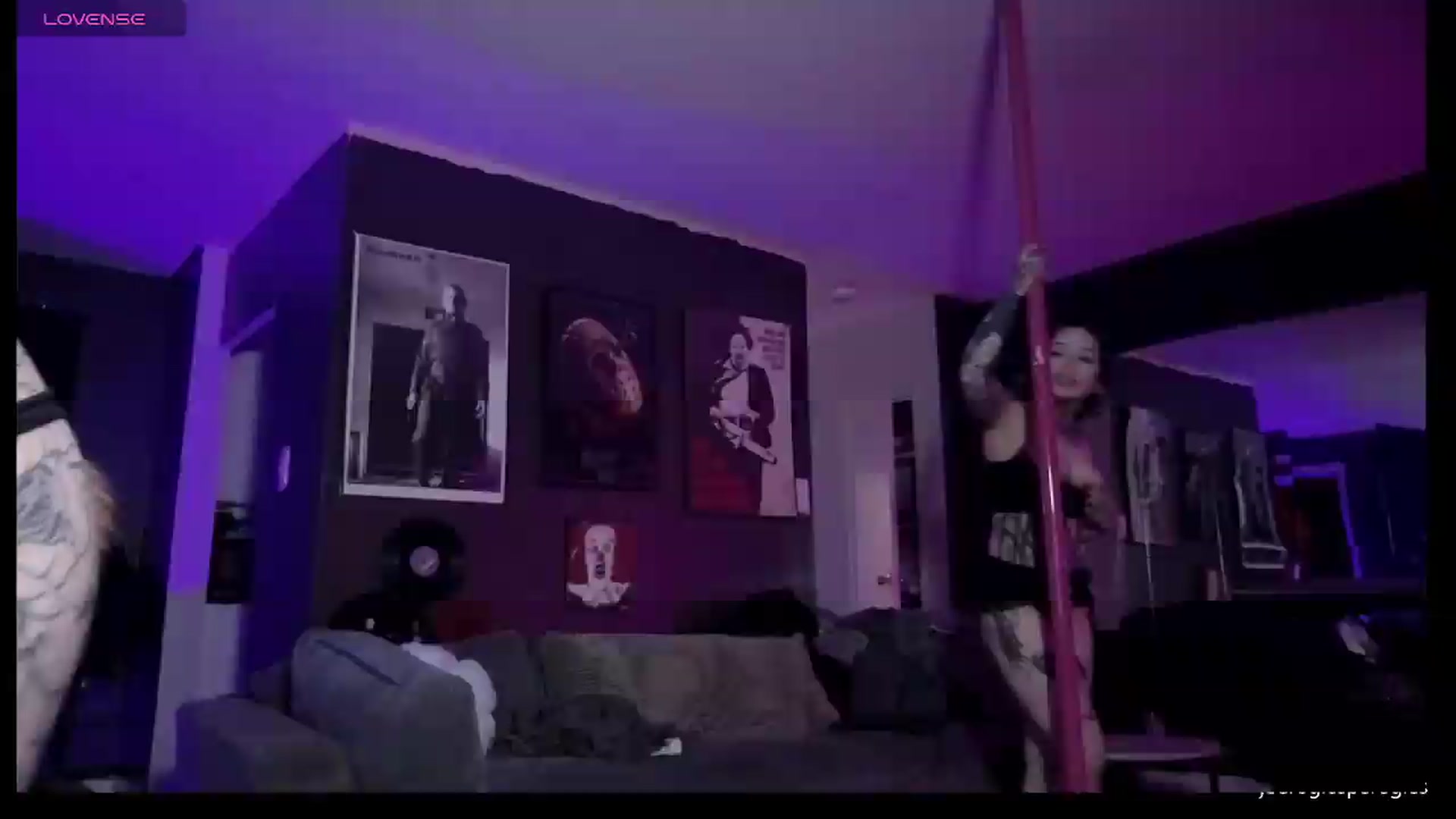 Gallery image thumbnail from Tattoobambi's myfreecams stream on, 05/17/2026, 07:26 image 4 of 20
