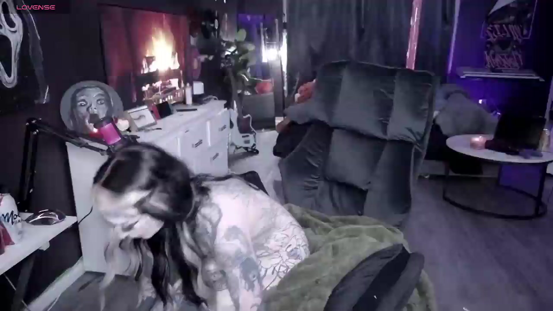 Gallery image thumbnail from Tattoobambi's myfreecams stream on, 06/05/2026, 04:57 image 12 of 20