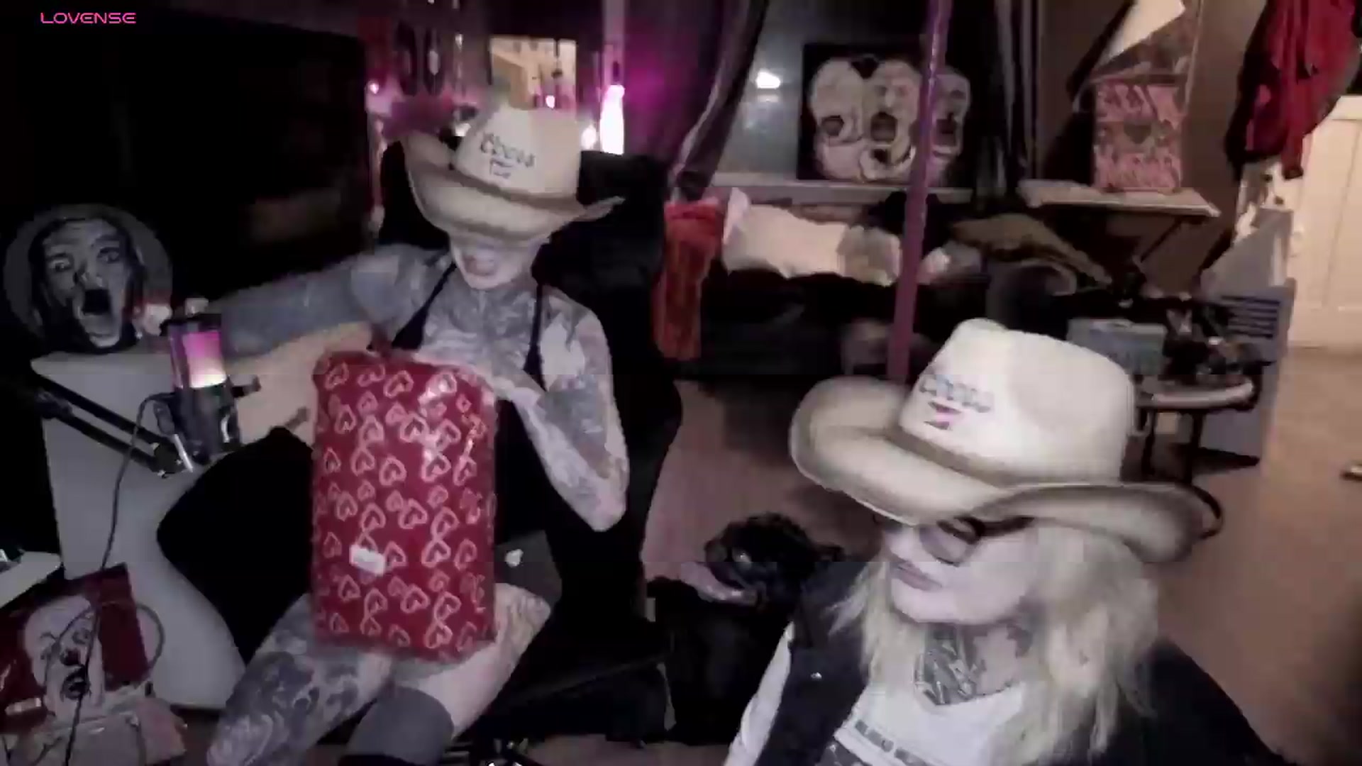 Gallery image thumbnail from Tattoobambi's myfreecams stream on, 06/10/2026, 04:27 image 3 of 20