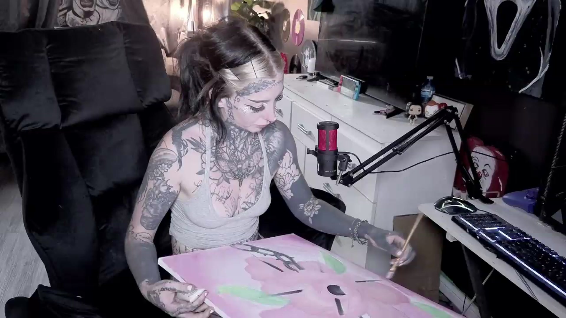 Gallery image thumbnail from Tattoobambi's myfreecams stream on, 07/05/2026, 23:11 image 18 of 20