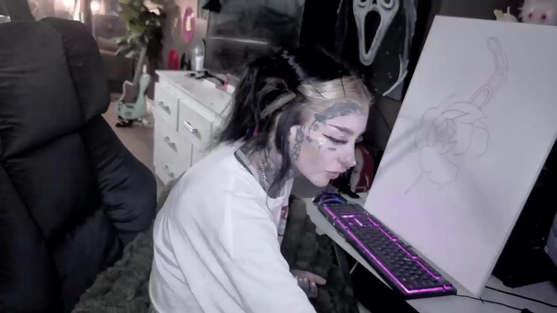 Gallery image thumbnail from Tattoobambi's myfreecams stream on, 07/05/2026, 23:11 image 3 of 20