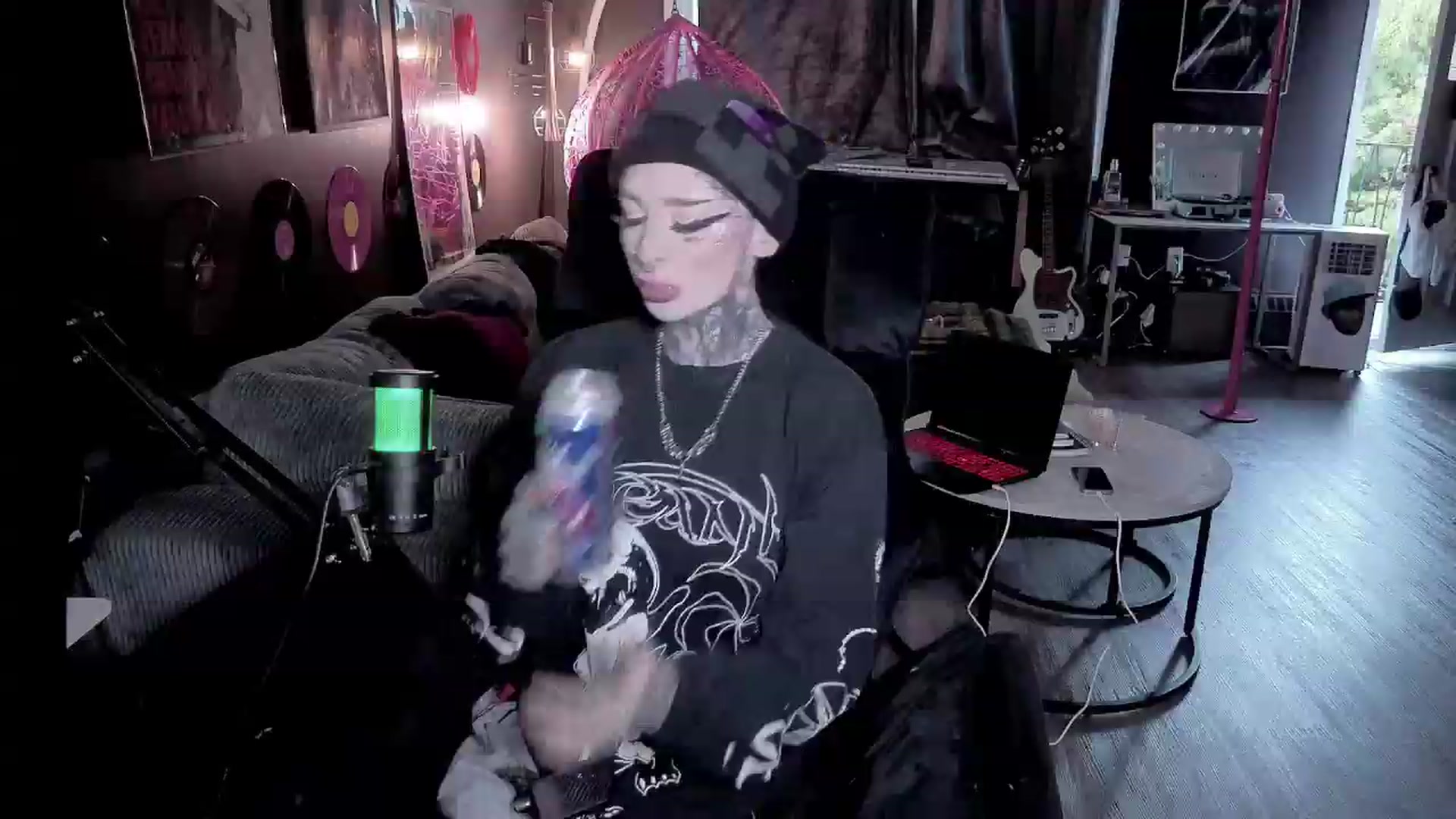 Gallery image thumbnail from Tattoobambi's myfreecams stream on, 07/27/2026, 24:04 image 15 of 20