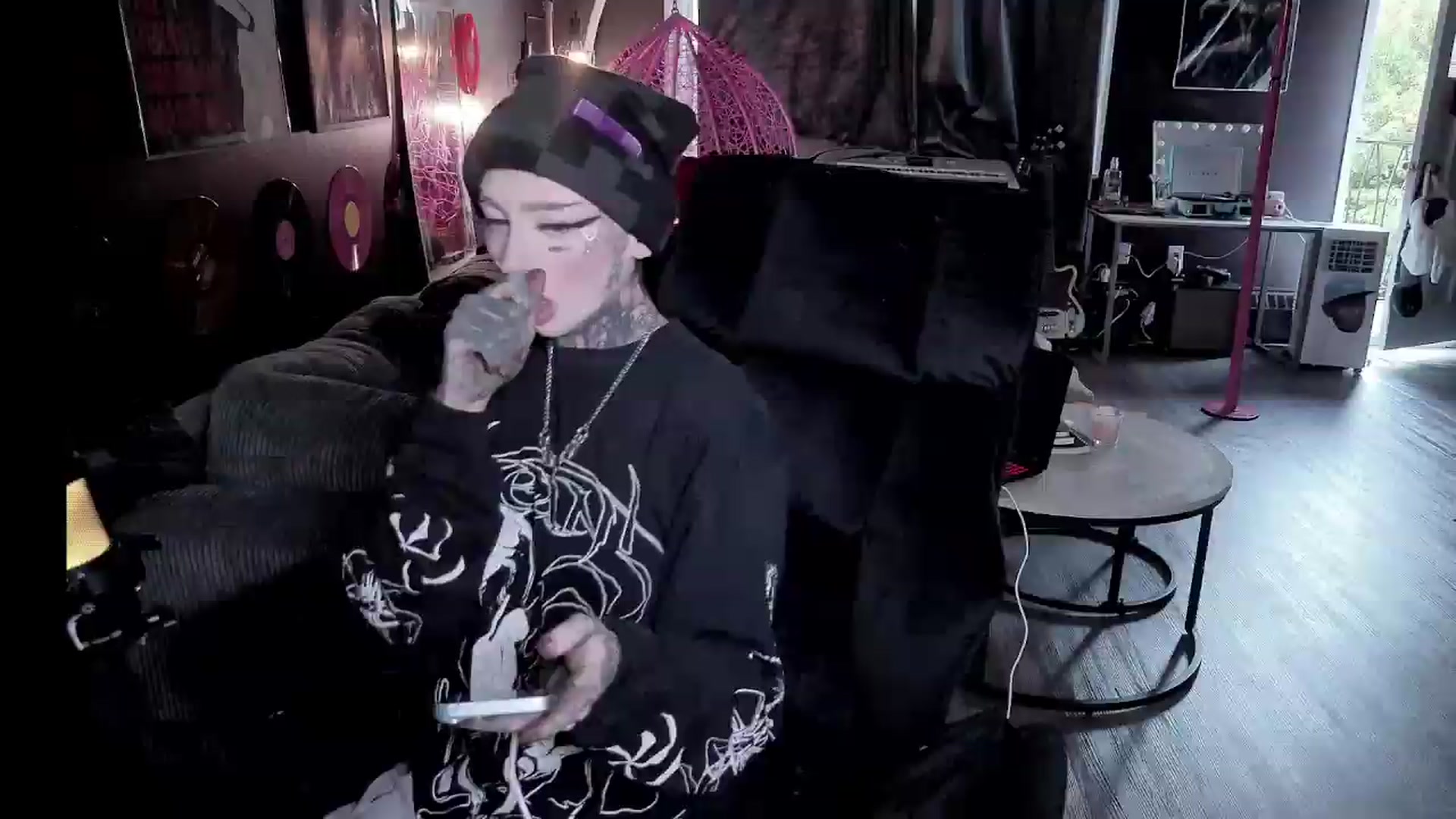 Gallery image thumbnail from Tattoobambi's myfreecams stream on, 07/27/2026, 24:04 image 10 of 20
