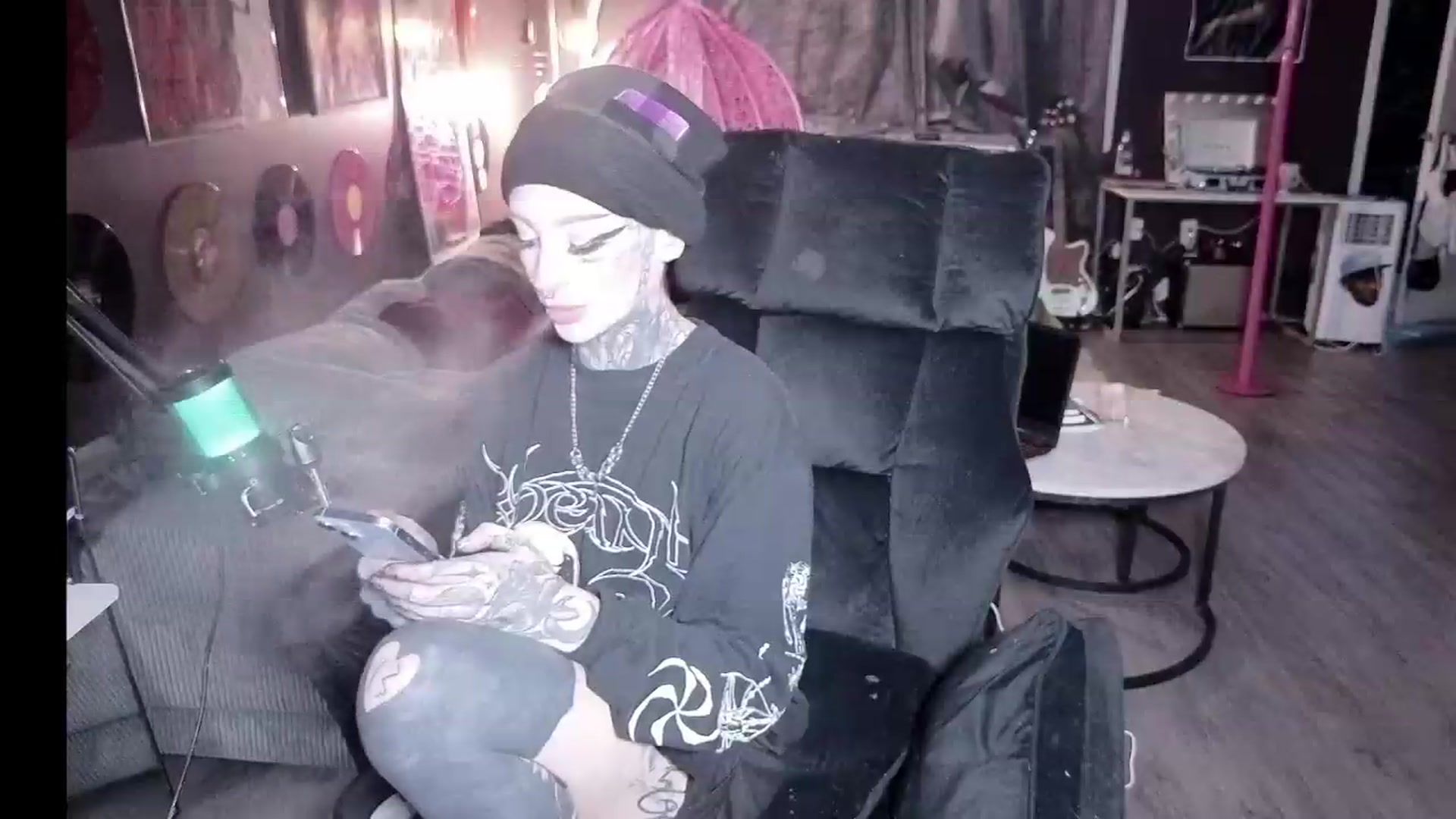 Gallery image thumbnail from Tattoobambi's myfreecams stream on, 07/27/2026, 01:07 image 20 of 20