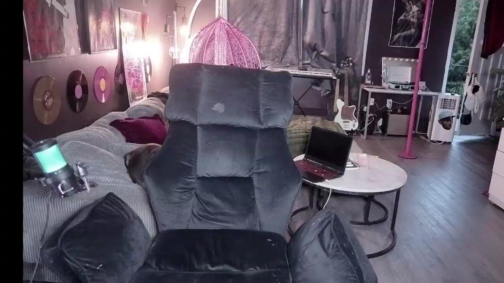 Gallery image thumbnail from Tattoobambi's myfreecams stream on, 07/27/2026, 01:07 image 16 of 20