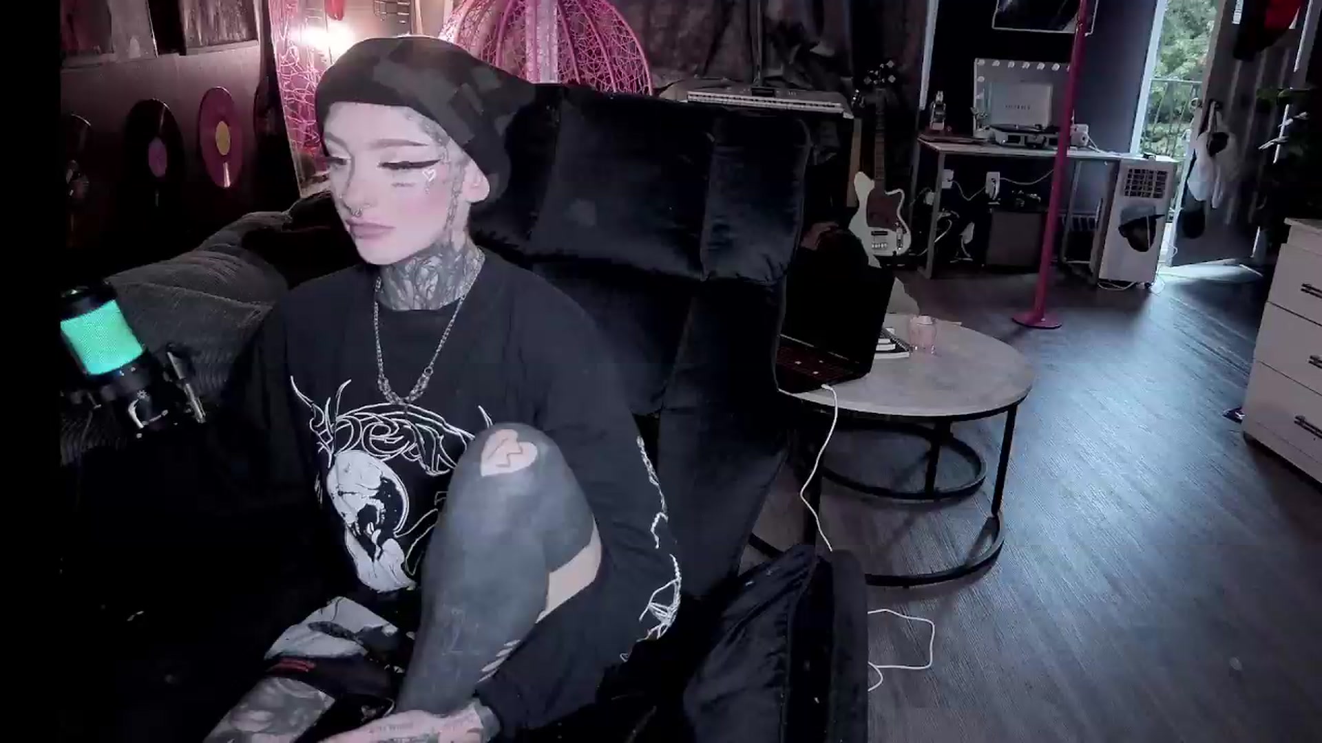 Gallery image thumbnail from Tattoobambi's myfreecams stream on, 07/27/2026, 01:07 image 7 of 20